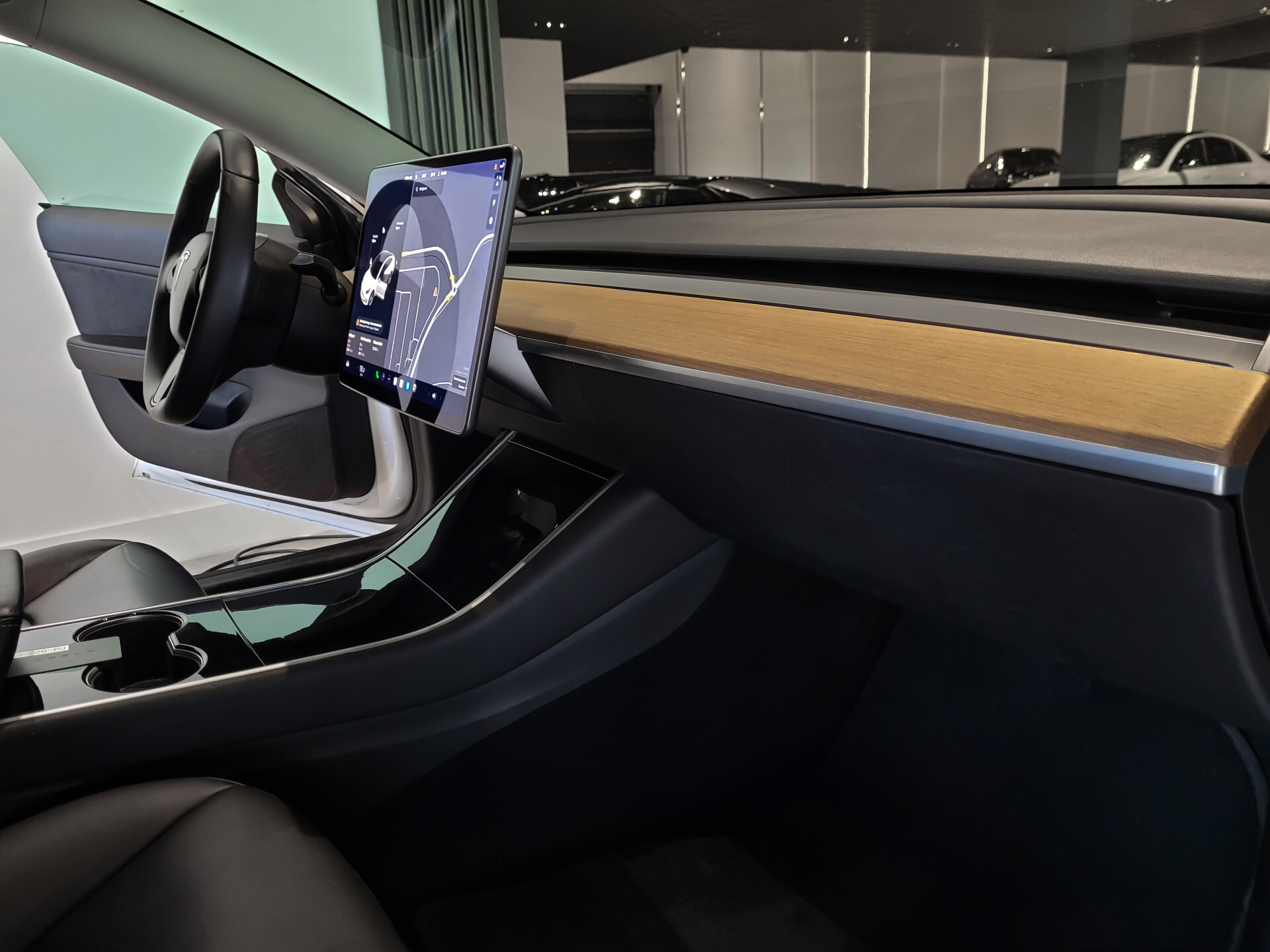 Tesla Model 3 Standard RWD Plus 60 kWh Pano|Leder|Autopilot|NL auto Foto 20