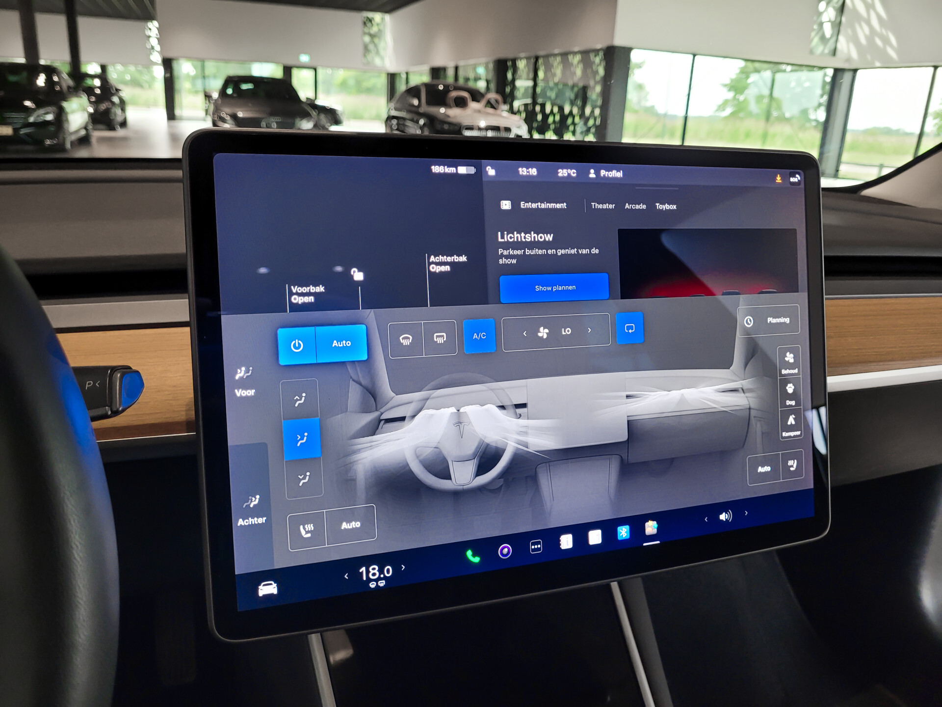 Tesla Model 3 Standard RWD Plus 60 kWh Pano|Leder|Autopilot|NL auto Foto 26