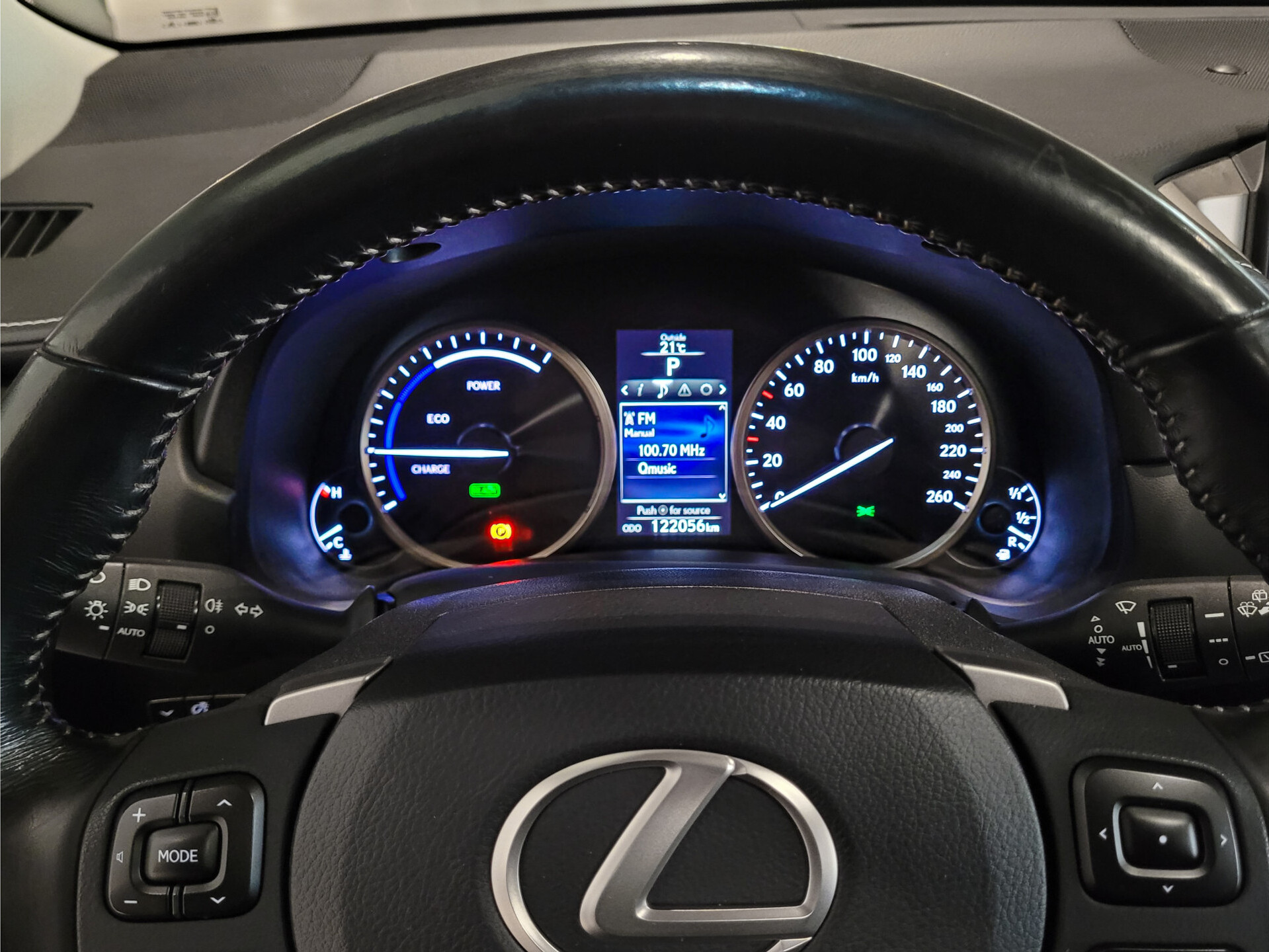 Lexus NX 300h AWD Business Line Dealer onderhouden|Mercury Grey|LED|Camera|Parkeersensoren Foto 15
