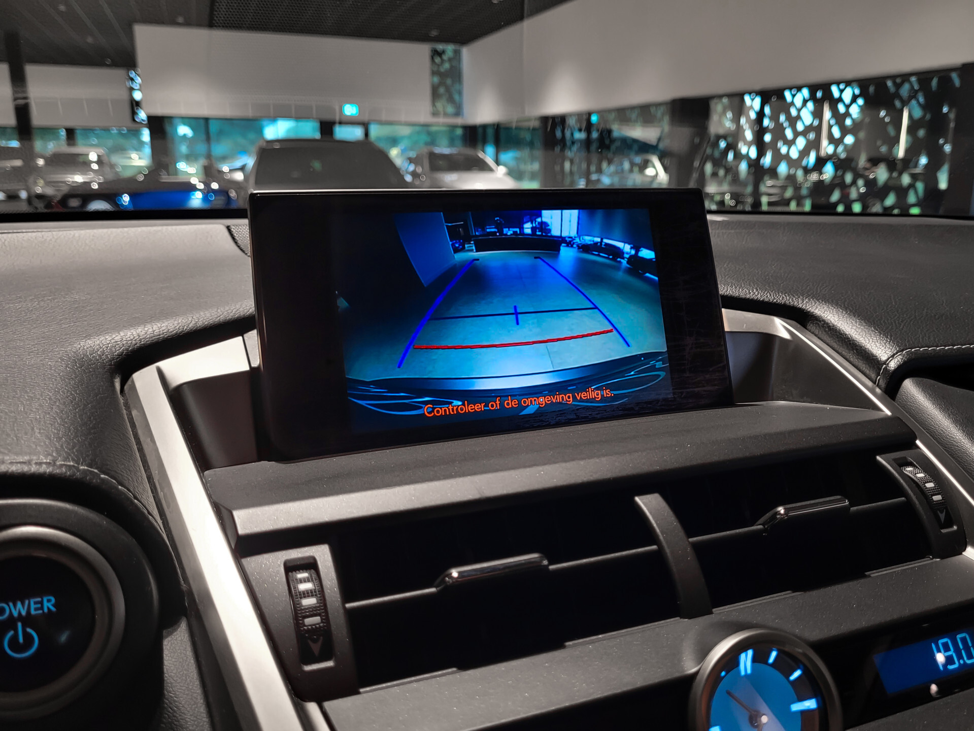 Lexus NX 300h AWD Business Line Dealer onderhouden|Mercury Grey|LED|Camera|Parkeersensoren Foto 22