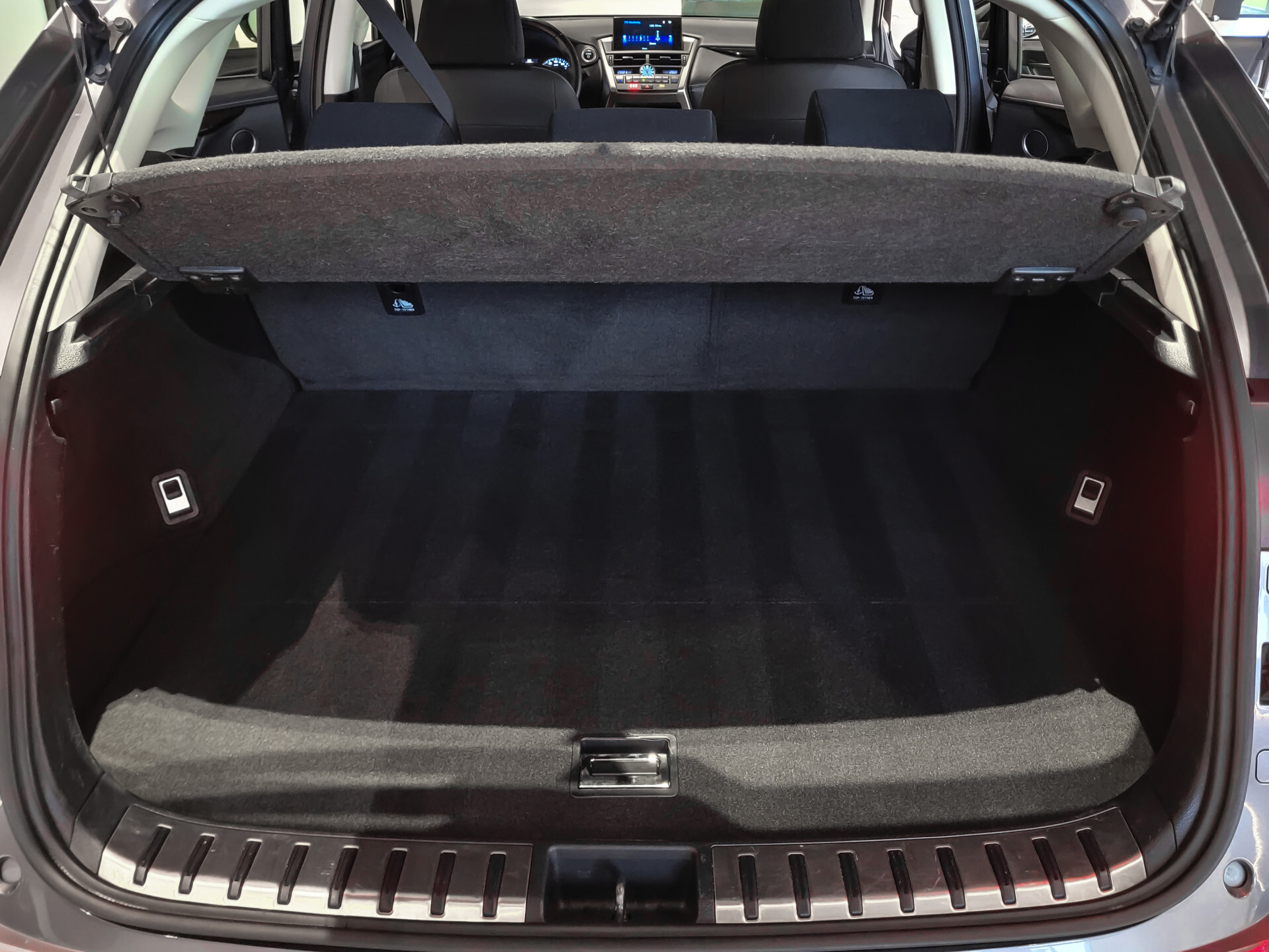 Lexus NX 300h AWD Business Line Dealer onderhouden|Mercury Grey|LED|Camera|Parkeersensoren Foto 29