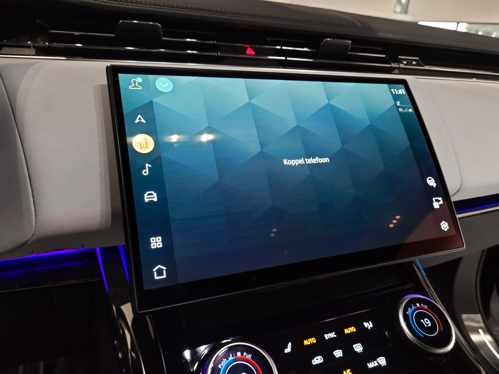 Land Rover Range Rover Sport 3.0 P510e First Edition Light Cloud leder|Forced Carbon|Massage|23"|Trekhaak|BTW Foto 12