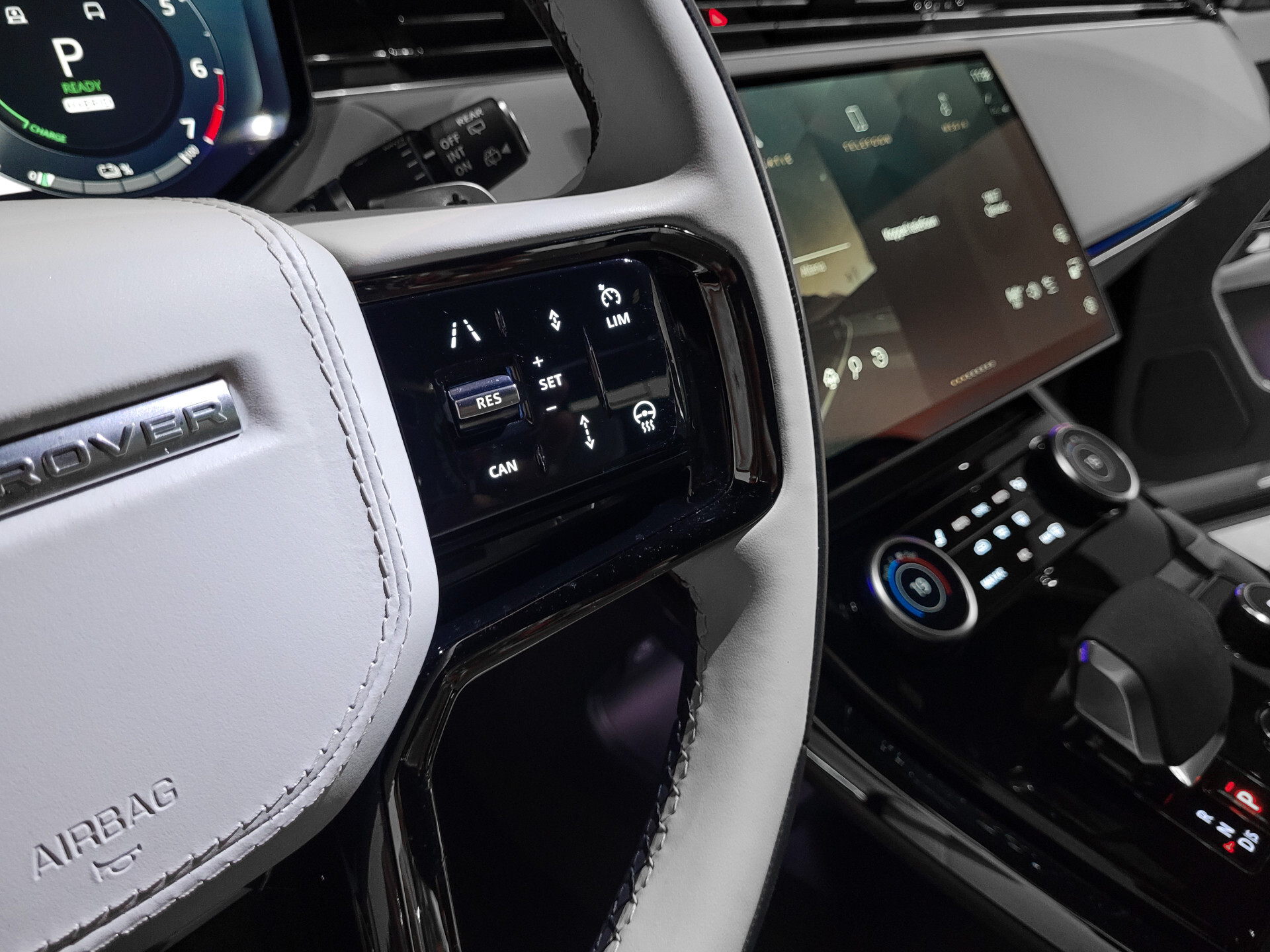 Land Rover Range Rover Sport 3.0 P510e First Edition Light Cloud leder|Forced Carbon|Massage|23"|Trekhaak|BTW Foto 25