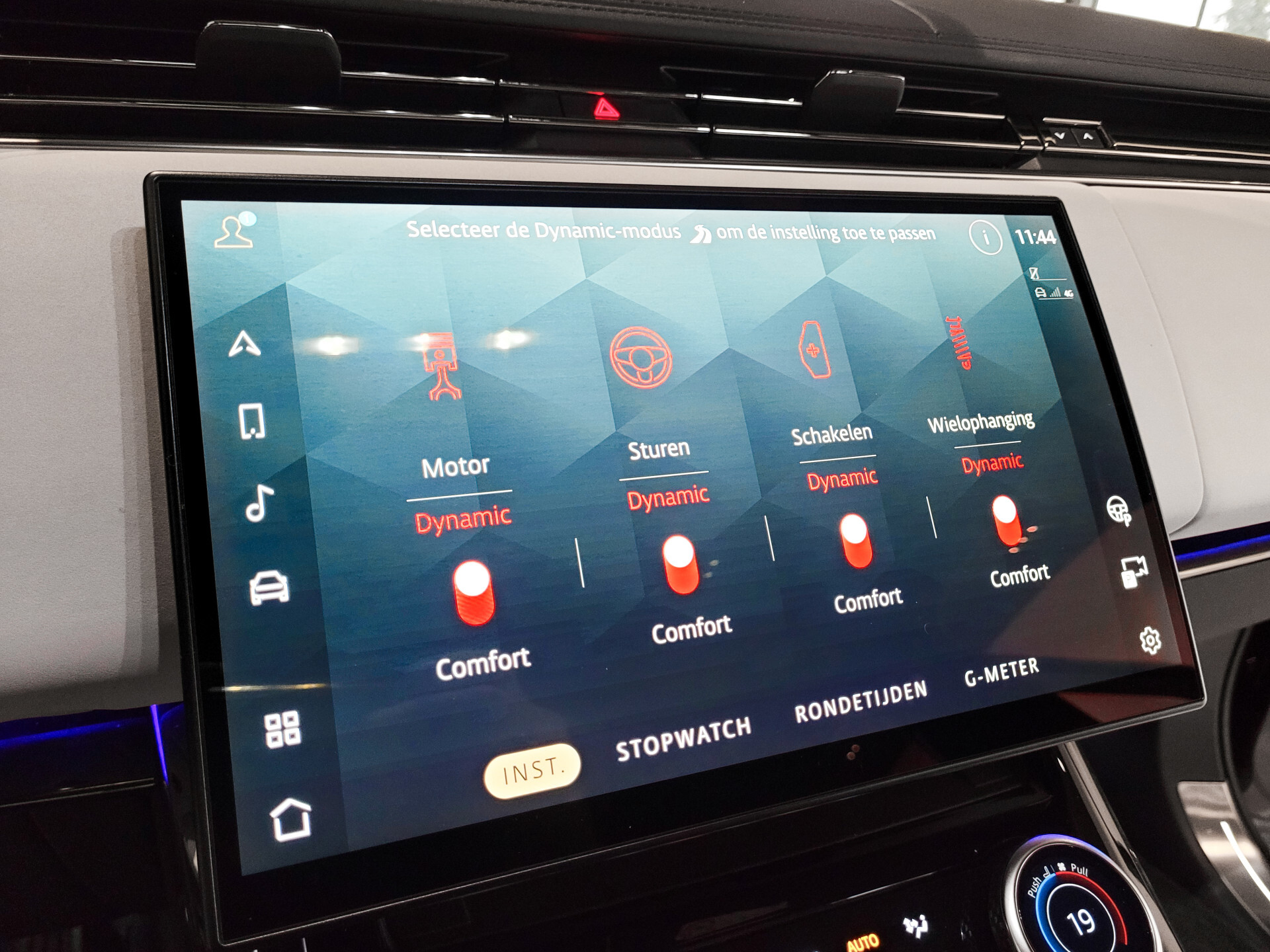 Land Rover Range Rover Sport 3.0 P510e First Edition Light Cloud leder|Forced Carbon|Massage|23"|Trekhaak|BTW Foto 28