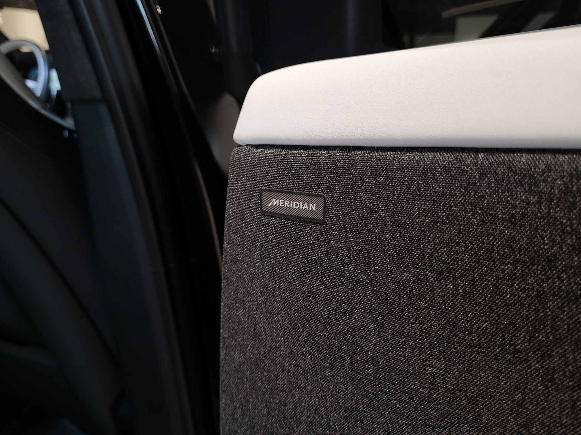 Land Rover Range Rover Sport 3.0 P510e First Edition Light Cloud leder|Forced Carbon|Massage|23"|Trekhaak|BTW Foto 44