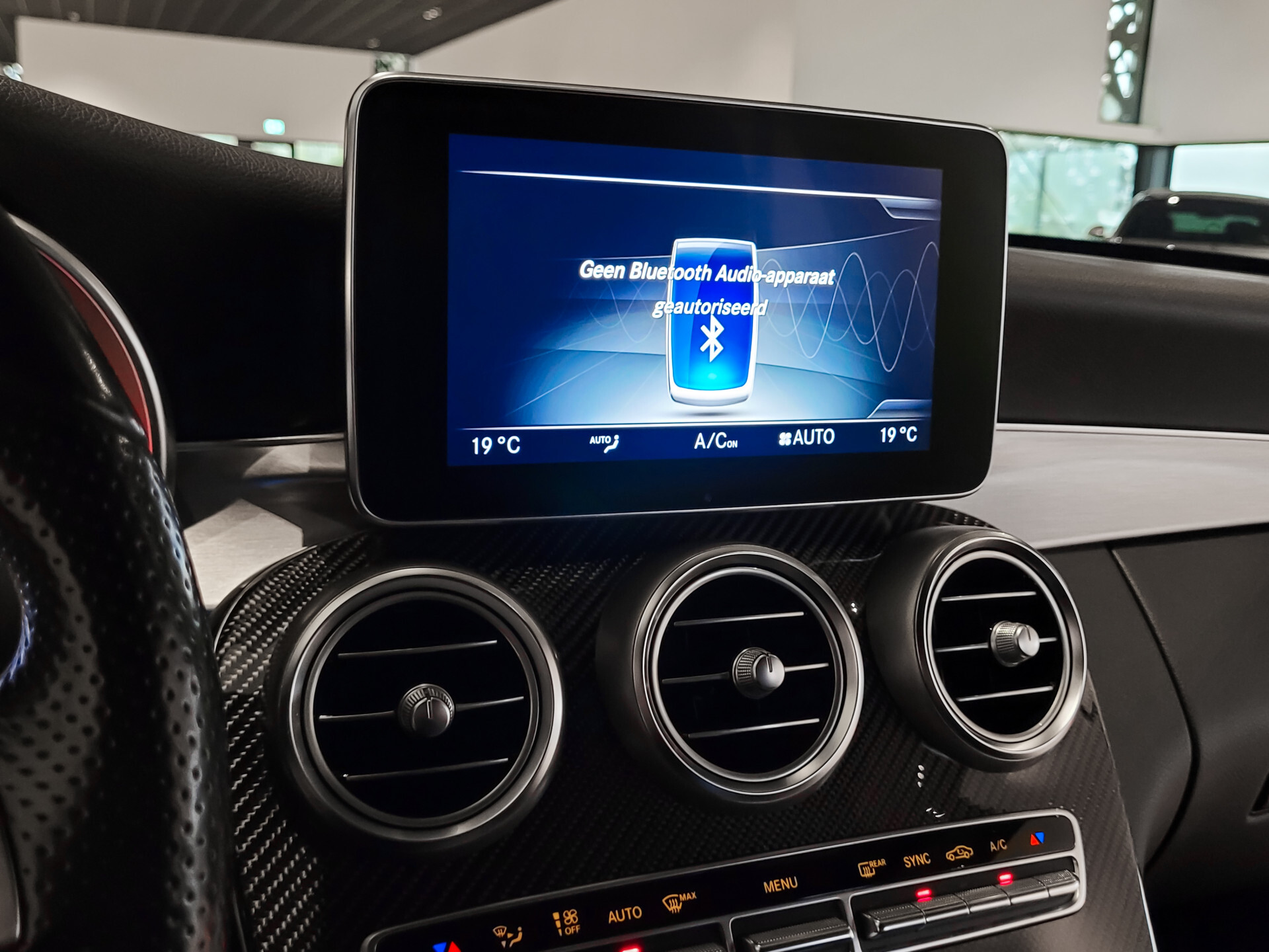 Mercedes-Benz C-Klasse 200 AMG Leder|Carbon|Burmester|20"|ILS|Comand|Sfeerverlichting|Memory|Volledige historie Foto 13