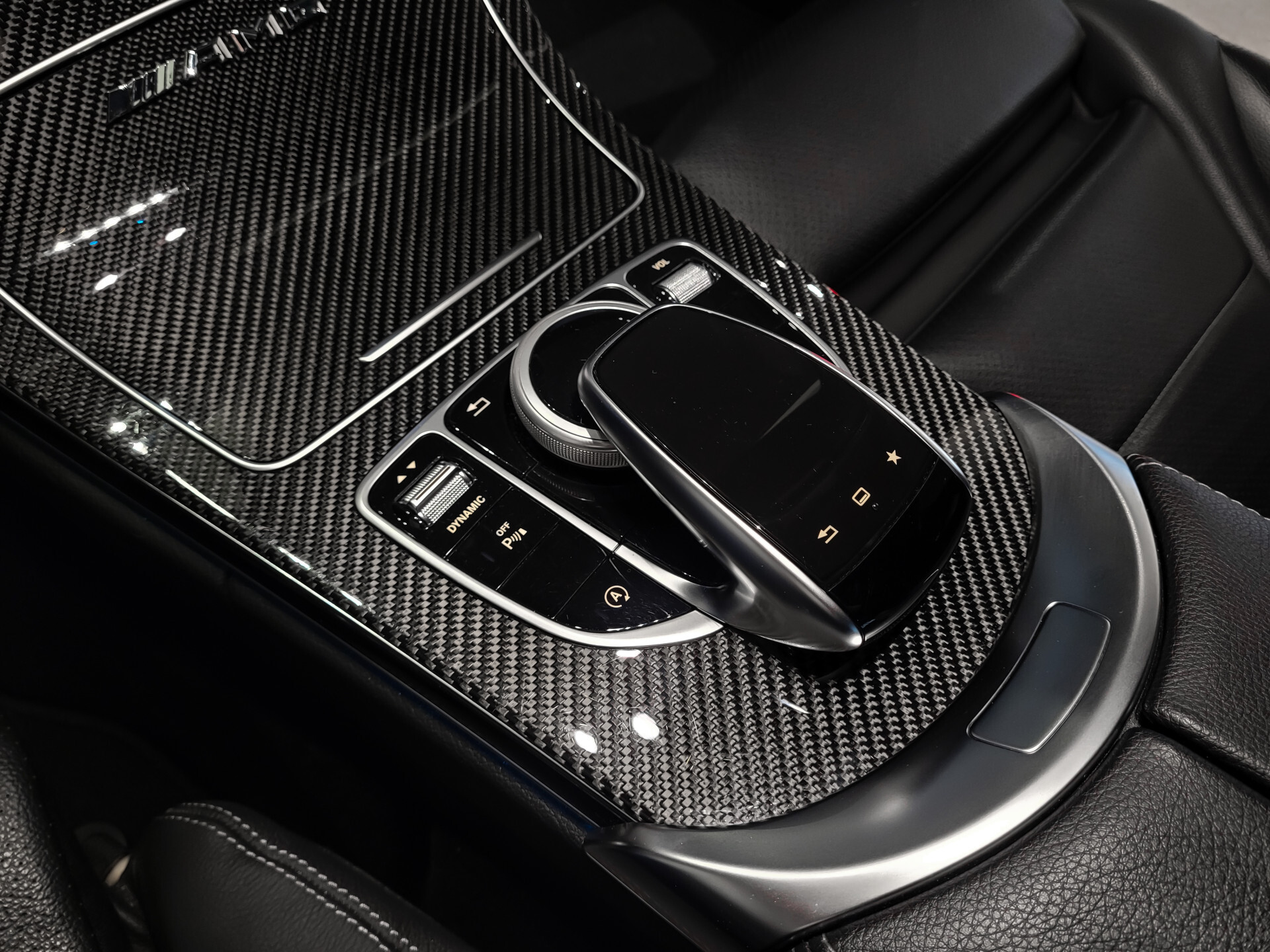 Mercedes-Benz C-Klasse 200 AMG Leder|Carbon|Burmester|20"|ILS|Comand|Sfeerverlichting|Memory|Volledige historie Foto 25