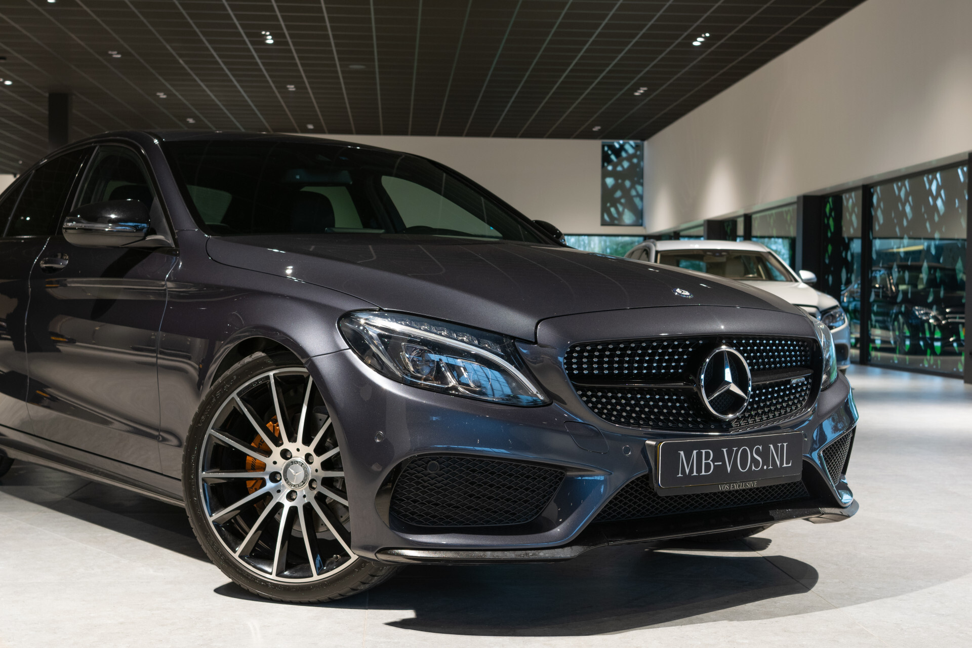 Mercedes-Benz C-Klasse 200 AMG Leder|Carbon|Burmester|20"|ILS|Comand|Sfeerverlichting|Memory|Volledige historie Foto 34