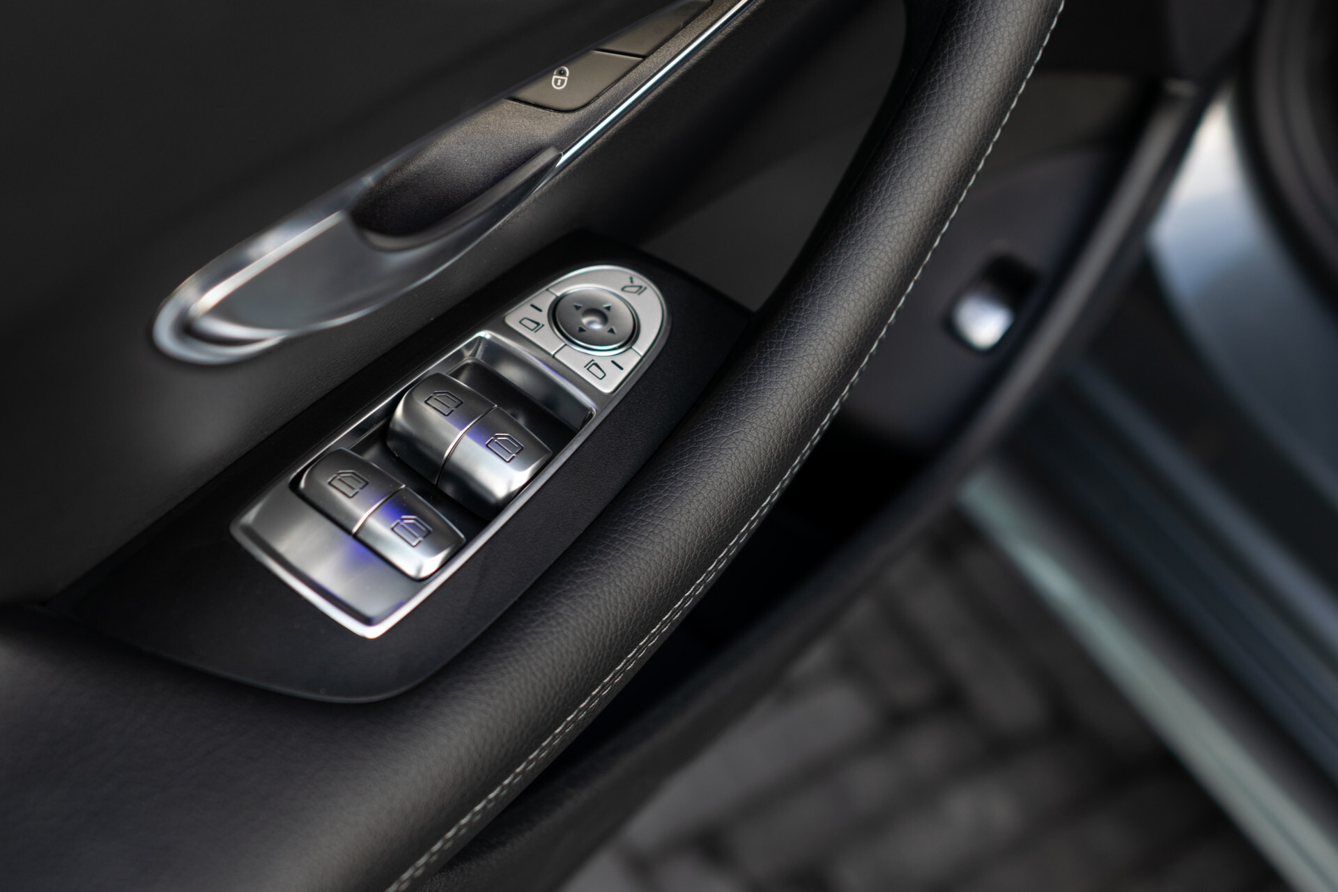 Mercedes-Benz E-Klasse Coupé 400 4-M AMG Night|ACC|Keyless|Soflclose|Mem|Panorama|Ambient|MULTIBEAM|20"|New Service Foto 13