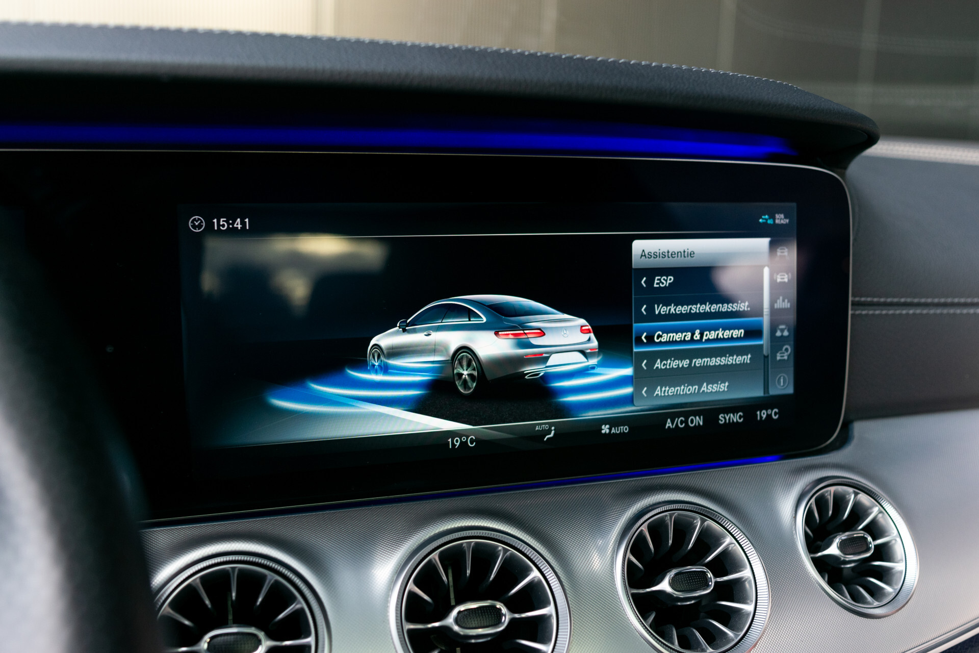 Mercedes-Benz E-Klasse Coupé 400 4-M AMG Night|ACC|Keyless|Soflclose|Mem|Panorama|Ambient|MULTIBEAM|20"|New Service Foto 20