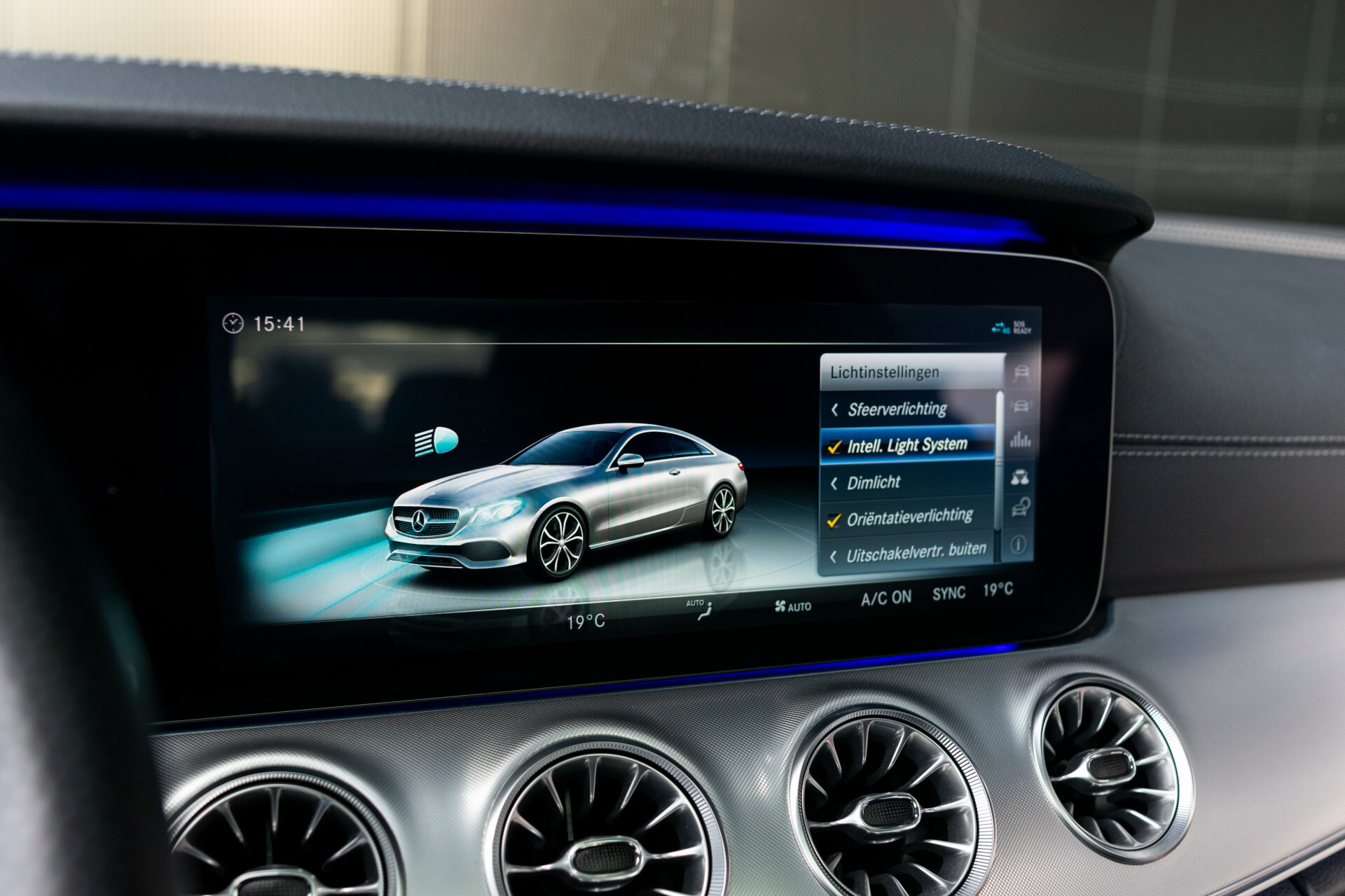 Mercedes-Benz E-Klasse Coupé 400 4-M AMG Night|ACC|Keyless|Soflclose|Mem|Panorama|Ambient|MULTIBEAM|20"|New Service Foto 30