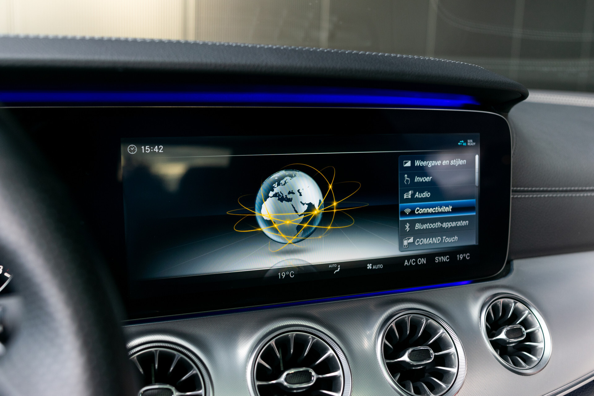 Mercedes-Benz E-Klasse Coupé 400 4-M AMG Night|ACC|Keyless|Soflclose|Mem|Panorama|Ambient|MULTIBEAM|20"|New Service Foto 36