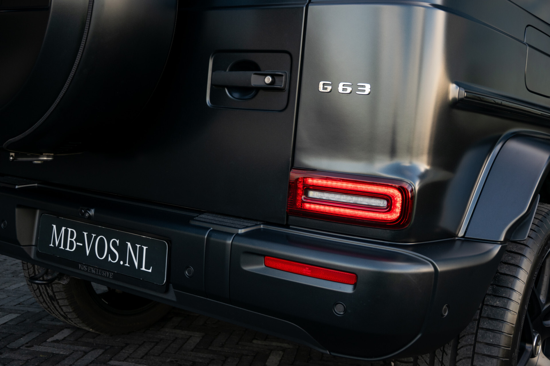 Mercedes-Benz G-Klasse AMG 63 Facelift Manufaktur|AMG Active Ride Control|Carbon|SUPERIOR|Night|Standkachel|Massage|ACC Foto 33