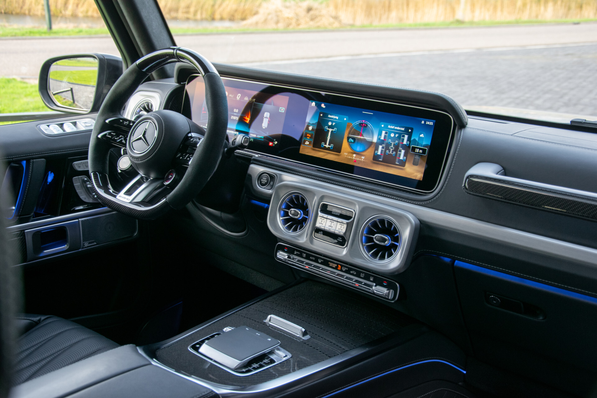 Mercedes-Benz G-Klasse AMG 63 Facelift Manufaktur|AMG Active Ride Control|Carbon|SUPERIOR|Night|Standkachel|Massage|ACC Foto 39