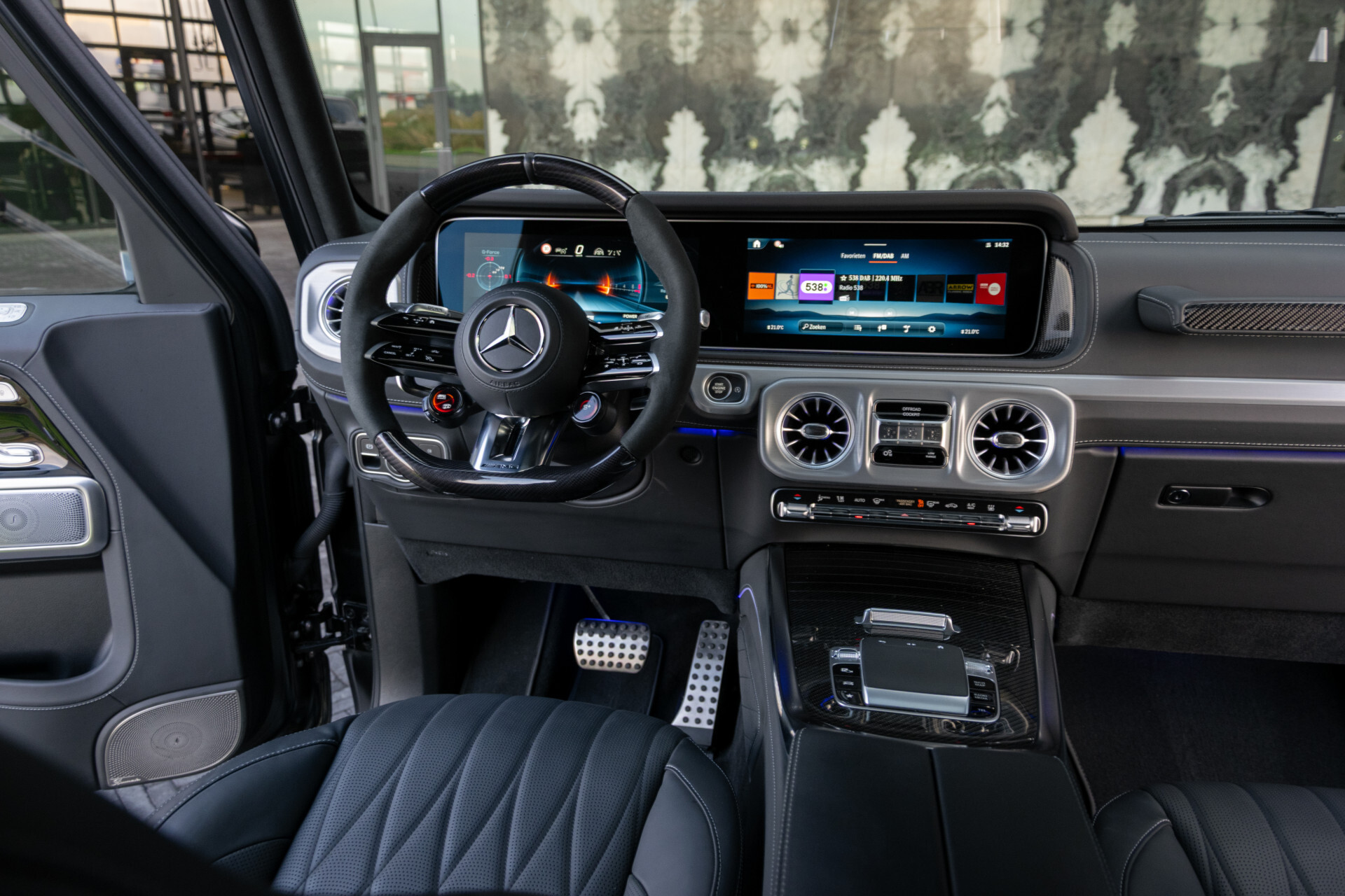 Mercedes-Benz G-Klasse AMG 63 Facelift Manufaktur|AMG Active Ride Control|Carbon|SUPERIOR|Night|Standkachel|Massage|ACC Foto 51