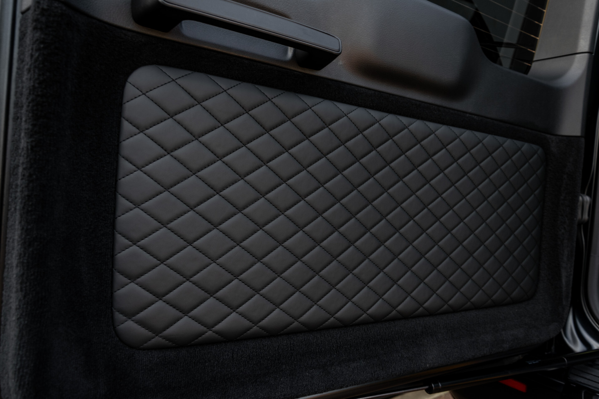 Mercedes-Benz G-Klasse AMG 63 Facelift Manufaktur|AMG Active Ride Control|Carbon|SUPERIOR|Night|Standkachel|Massage|ACC Foto 56