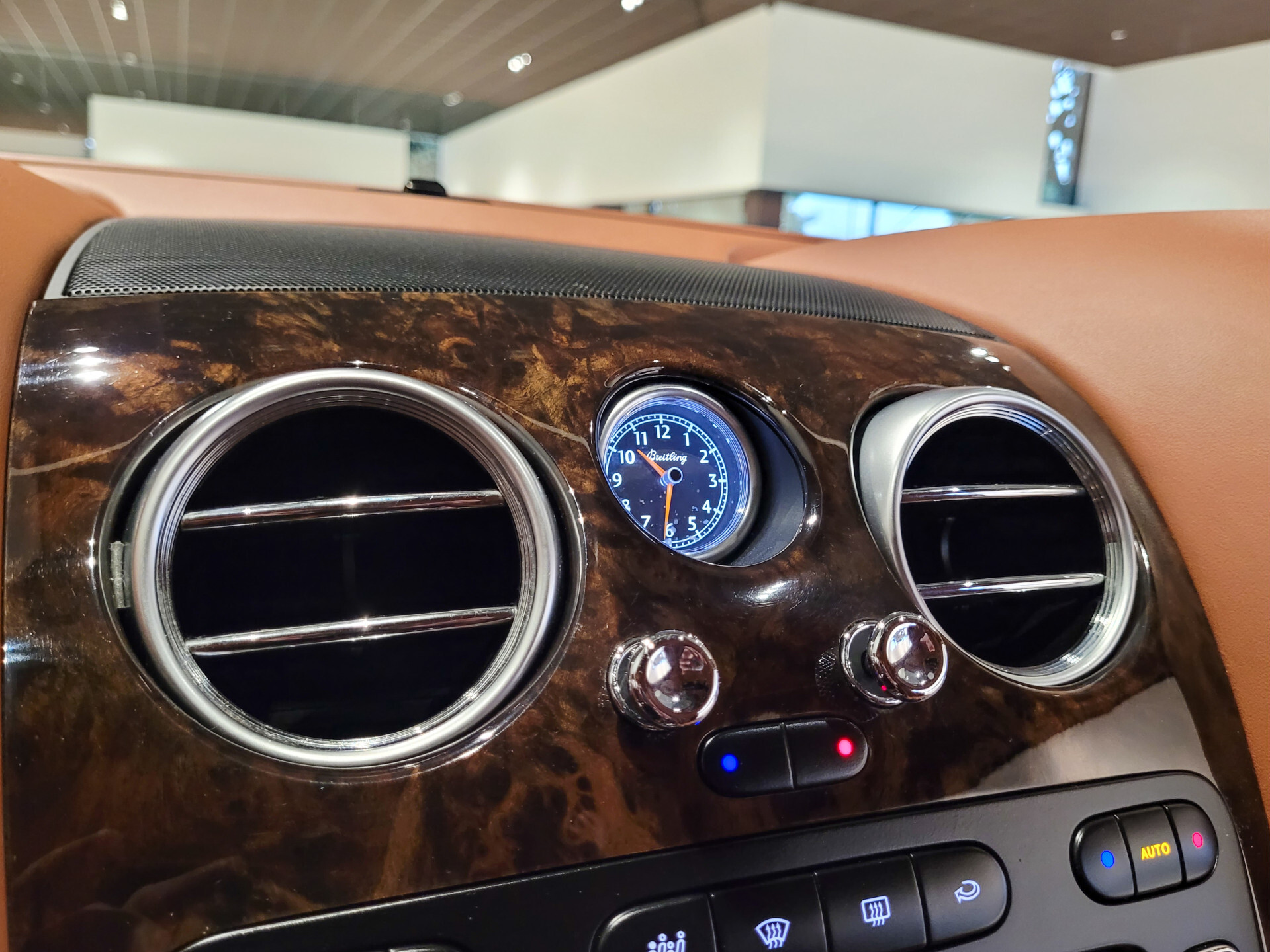 Bentley Continental GT 6.0 W12 Mulliner|Diamond Black|21 inch. velgen|Massage|Incl. BTW Foto 26