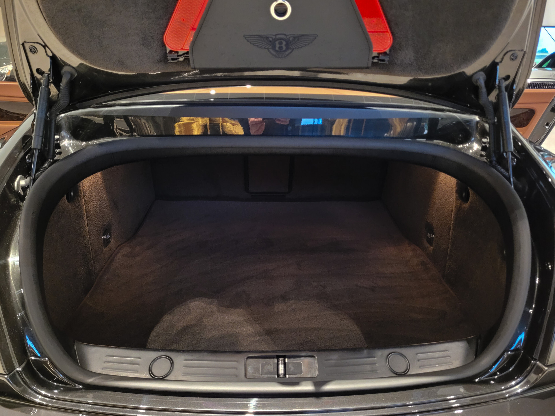 Bentley Continental GT 6.0 W12 Mulliner|Diamond Black|21 inch. velgen|Massage|Incl. BTW Foto 33