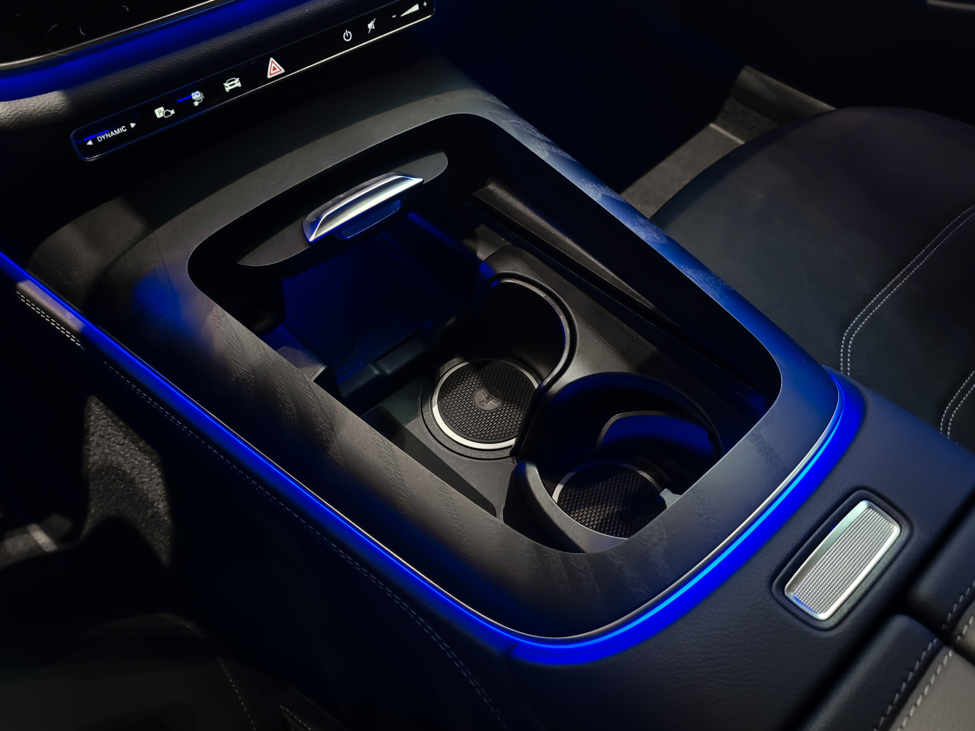 Mercedes-Benz E-Klasse Estate 300 de 4-M AMG Luchtvering|ACC|Keyless|Burmester 4D|Mem|Dynamic Light|Trekhaak|360 Foto 26