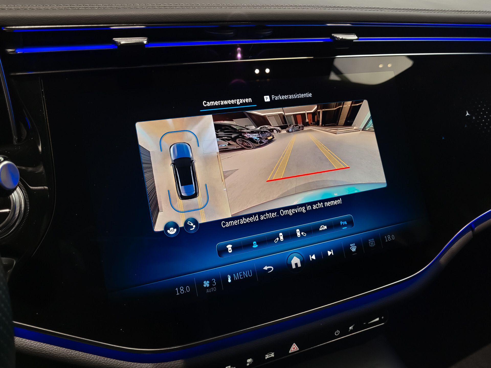 Mercedes-Benz E-Klasse Estate 300 de 4-M AMG Luchtvering|ACC|Keyless|Burmester 4D|Mem|Dynamic Light|Trekhaak|360 Foto 31