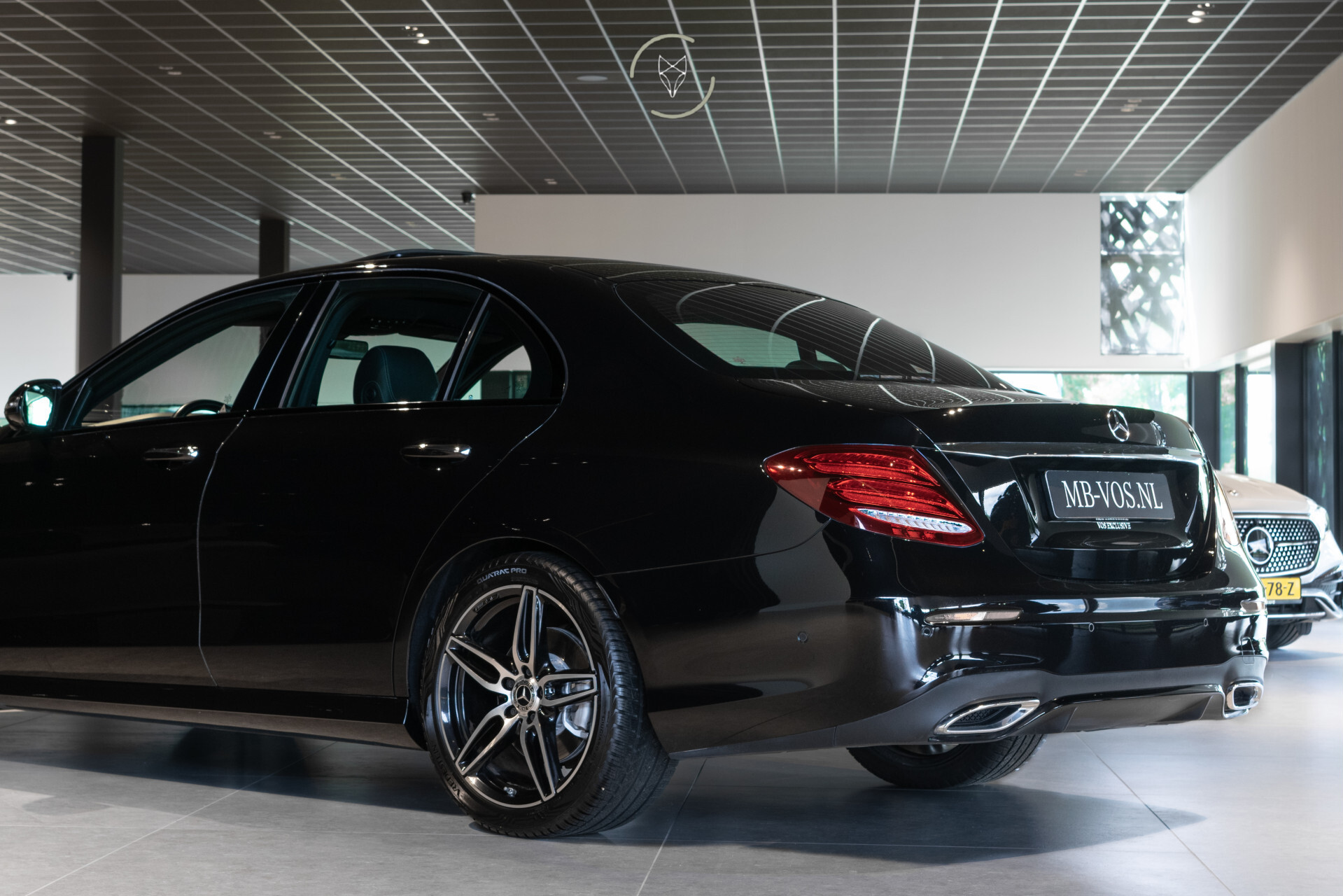 Mercedes-Benz E-Klasse 350 d AMG Luchtvering | Keyless | ACC | Mem | Burmester | Dak | Nappa | HUD | 360 | BTW Foto 45