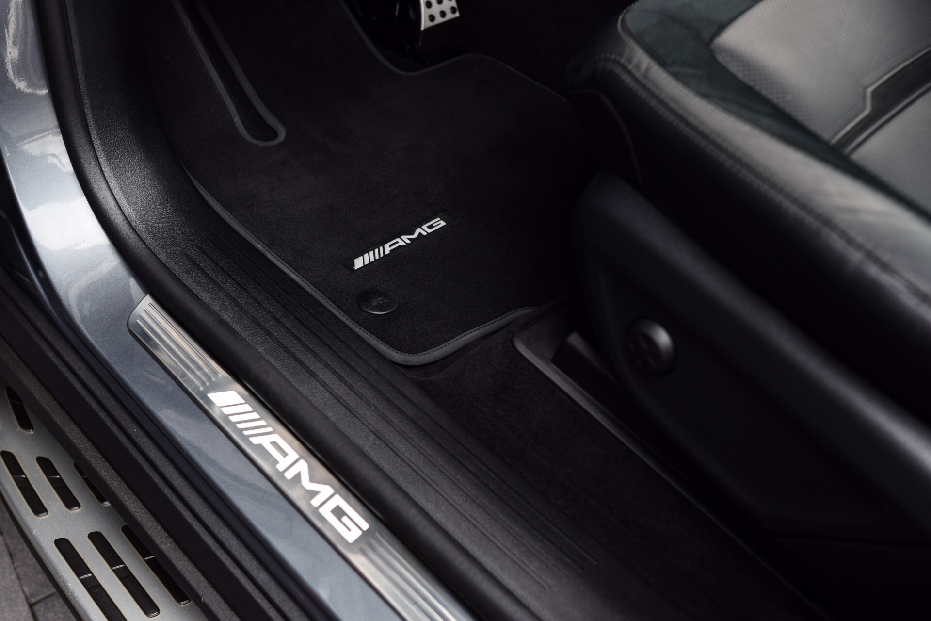 Mercedes-Benz GLE Coupé 53 AMG 4-M Dynamic Plus|Carbon|Nieuwprijs €196053|Garantie t/m 28-4-2028 Foto 34