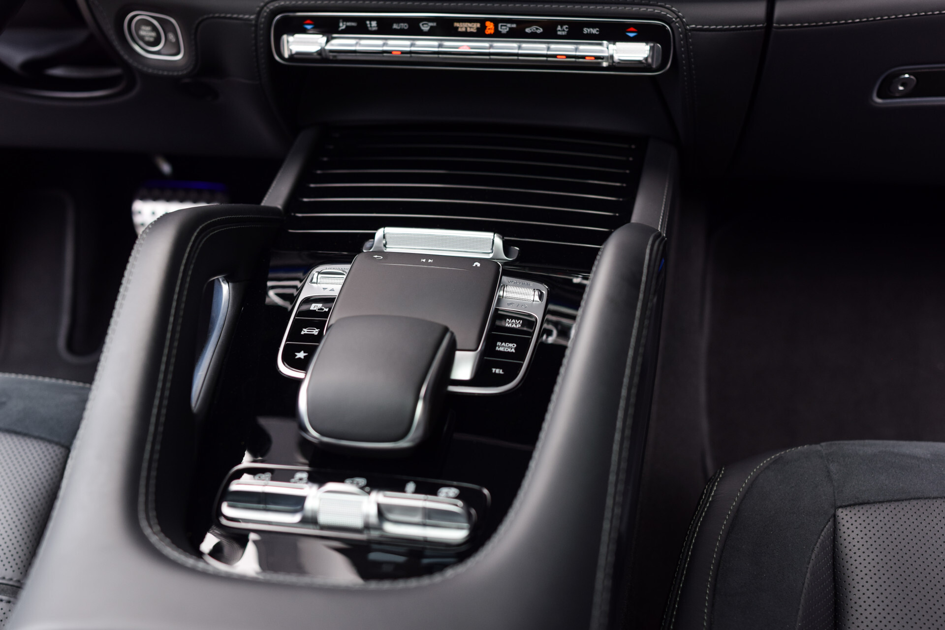 Mercedes-Benz GLE Coupé 53 AMG 4-M Dynamic Plus|Carbon|Nieuwprijs €196053|Garantie t/m 28-4-2028 Foto 51