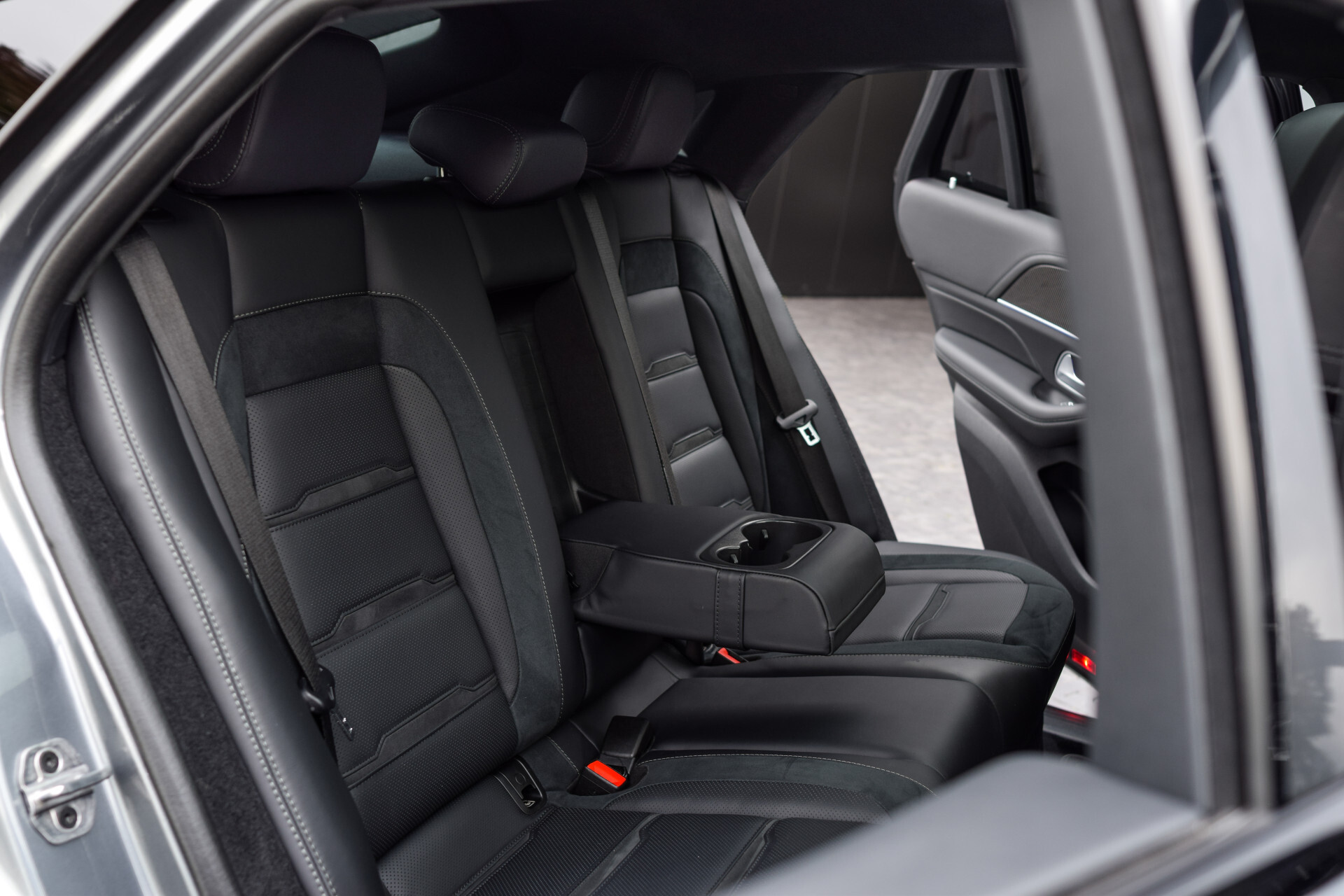 Mercedes-Benz GLE Coupé 53 AMG 4-M Dynamic Plus|Carbon|Nieuwprijs €196053|Garantie t/m 28-4-2028 Foto 7