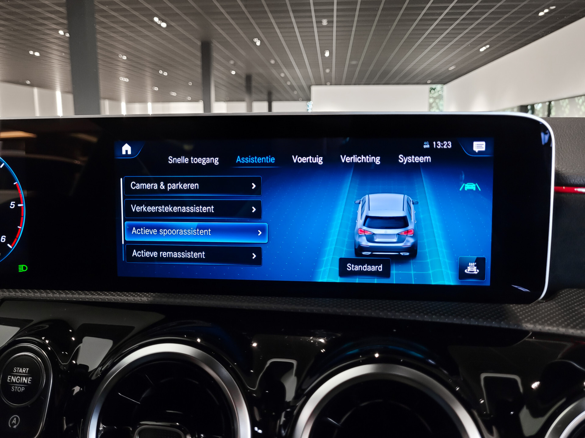 Mercedes-Benz A-Klasse 180 d AMG Night|Panorama|Widescreen|LED|MBUX Aut7 Foto 21