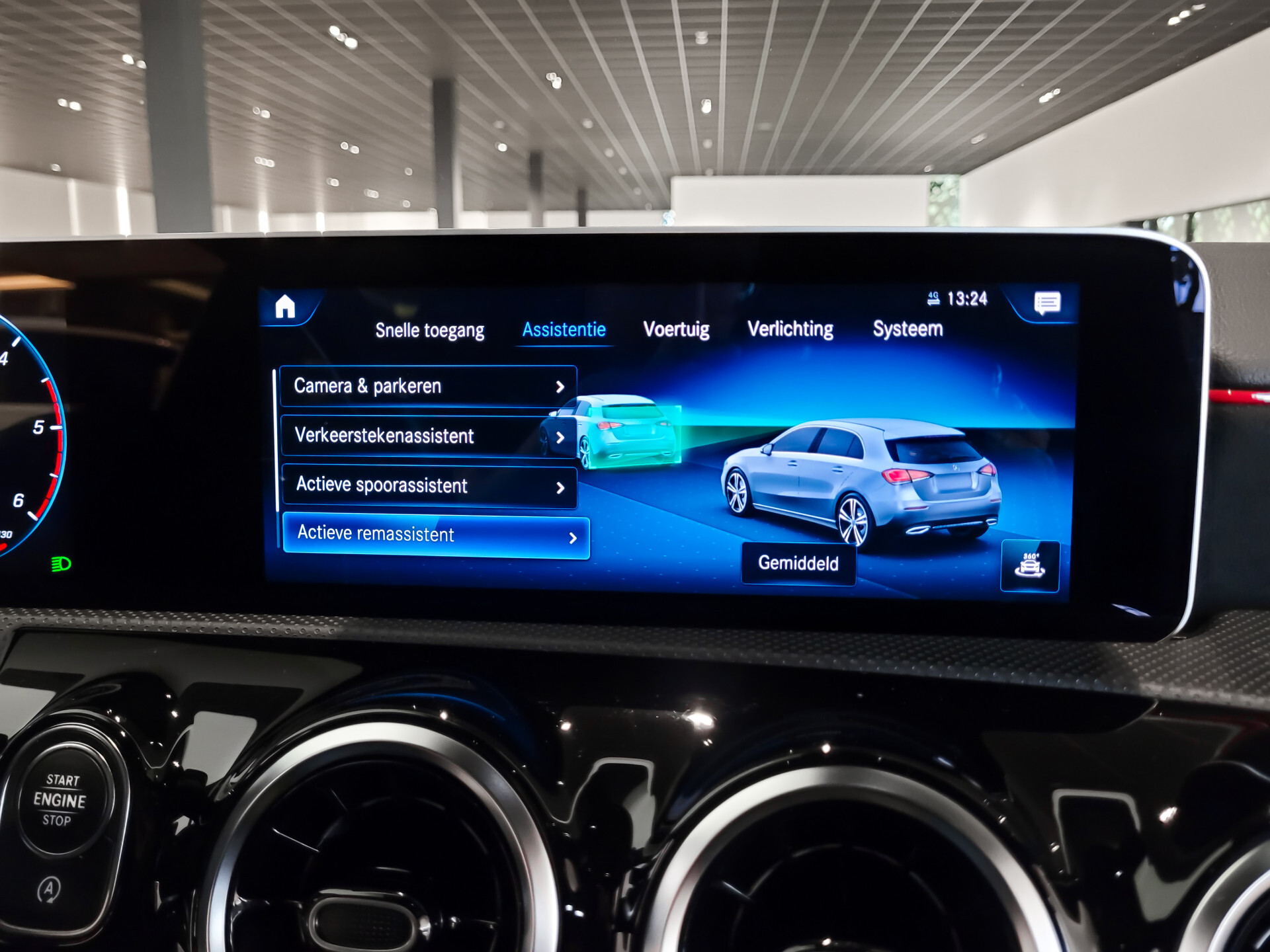 Mercedes-Benz A-Klasse 180 d AMG Night|Panorama|Widescreen|LED|MBUX Aut7 Foto 23