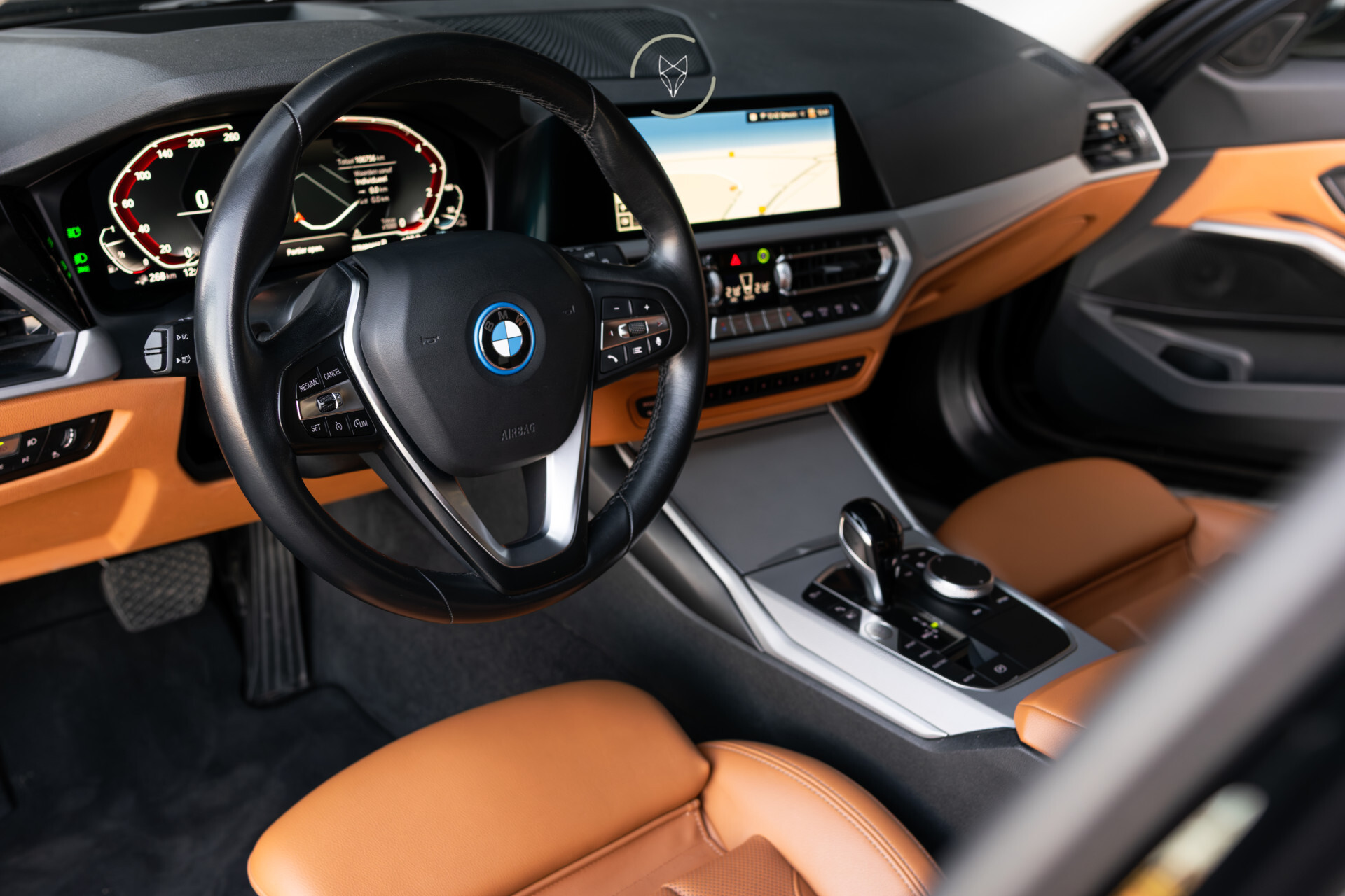 BMW 3 Serie Touring 330e Business Edition Plus | Pano | HUD | Leder | Cruise | Foto 18