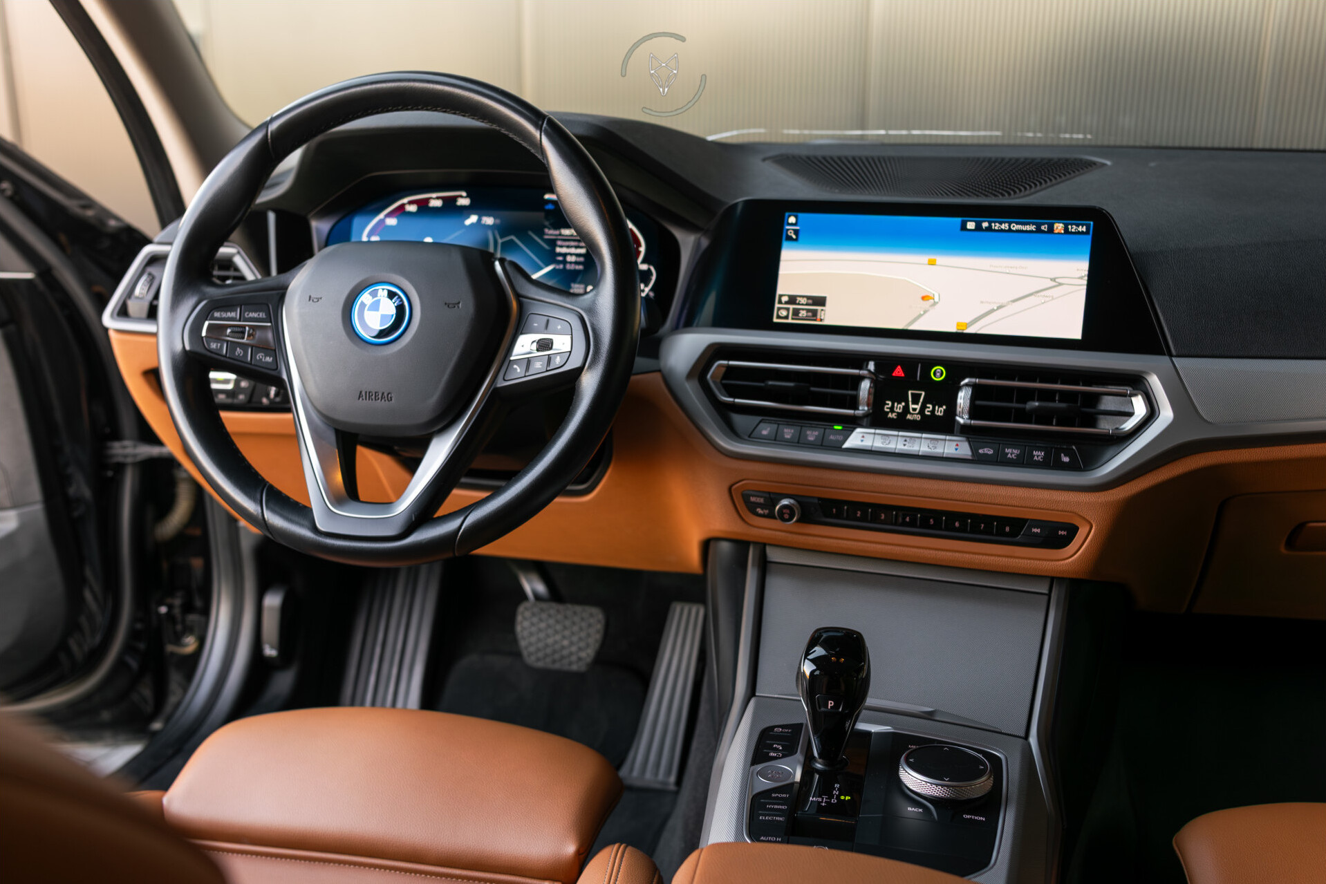 BMW 3 Serie Touring 330e Business Edition Plus | Pano | HUD | Leder | Cruise | Foto 38