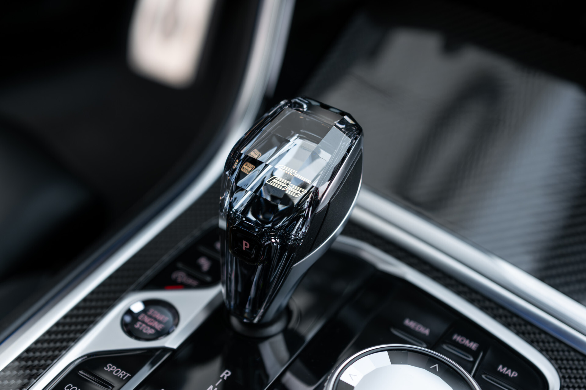 BMW 8 Serie Gran Coupé 840i xDrive High Executive Dravit Grey|Carbon|Achterassturing|Performance stoelen|ACC|HK Sound|Full Options Foto 28