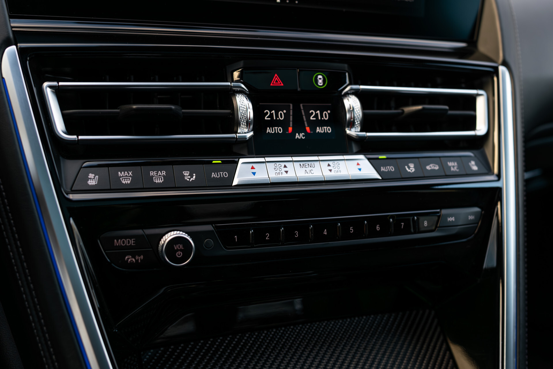 BMW 8 Serie Gran Coupé 840i xDrive High Executive Dravit Grey|Carbon|Achterassturing|Performance stoelen|ACC|HK Sound|Full Options Foto 32