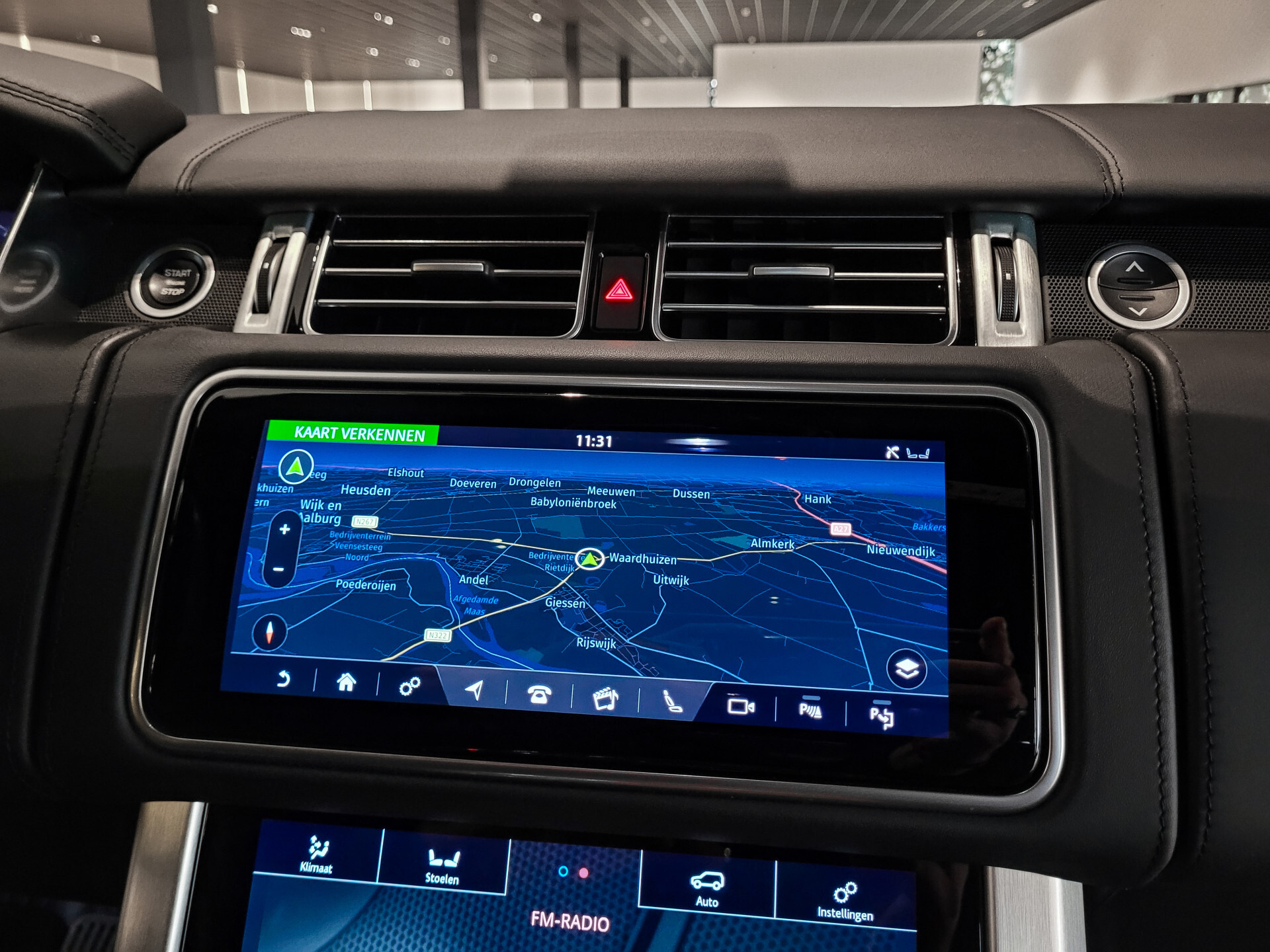 Land Rover Range Rover 4.4 SDV8 Autobiography SVO|Full options|volledig historie|NL auto Foto 13