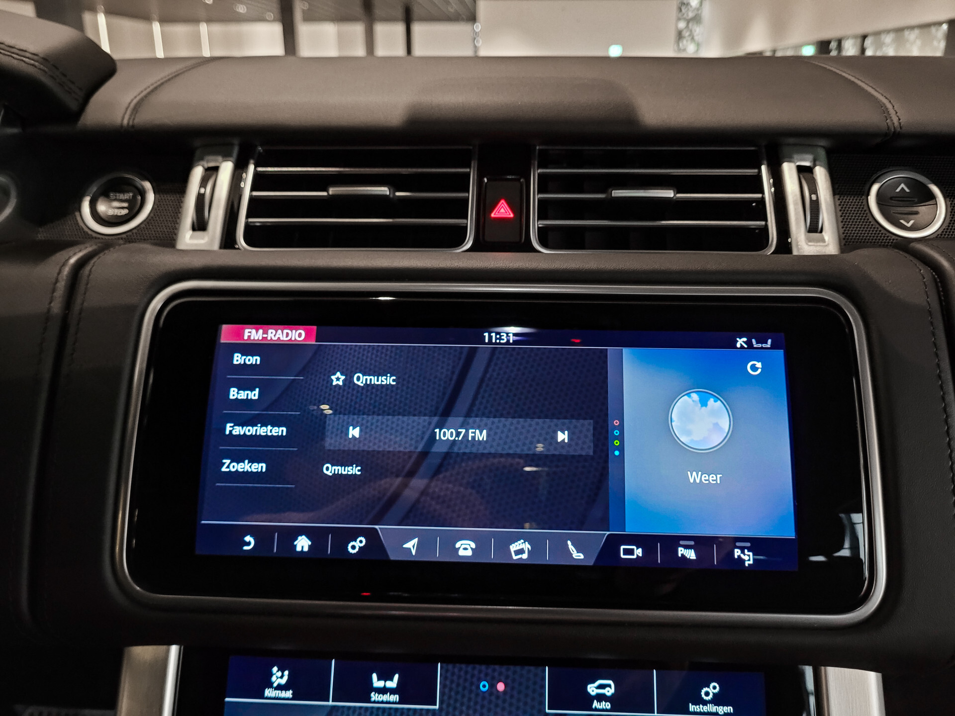 Land Rover Range Rover 4.4 SDV8 Autobiography SVO|Full options|volledig historie|NL auto Foto 15