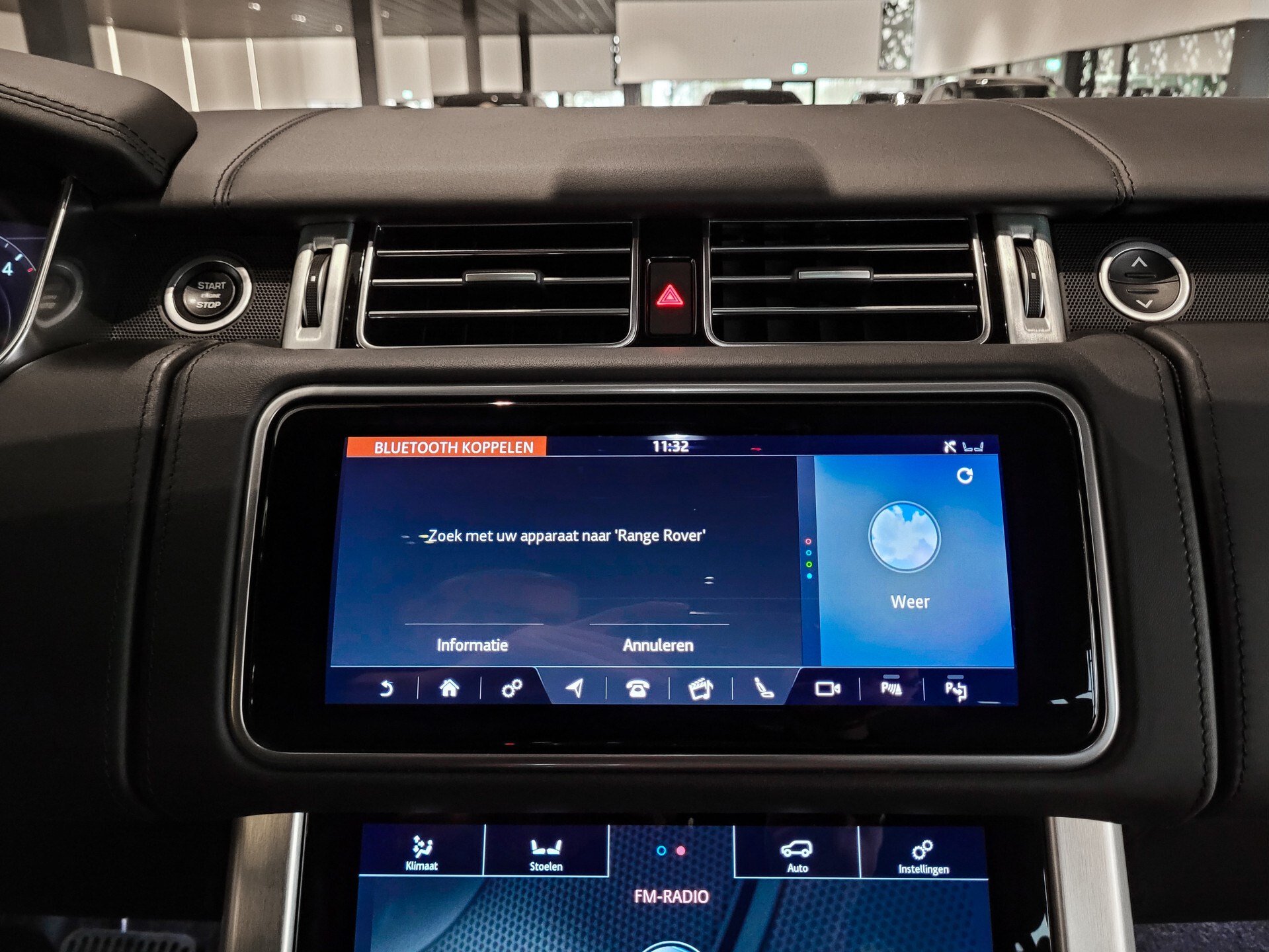 Land Rover Range Rover 4.4 SDV8 Autobiography SVO|Full options|volledig historie|NL auto Foto 17