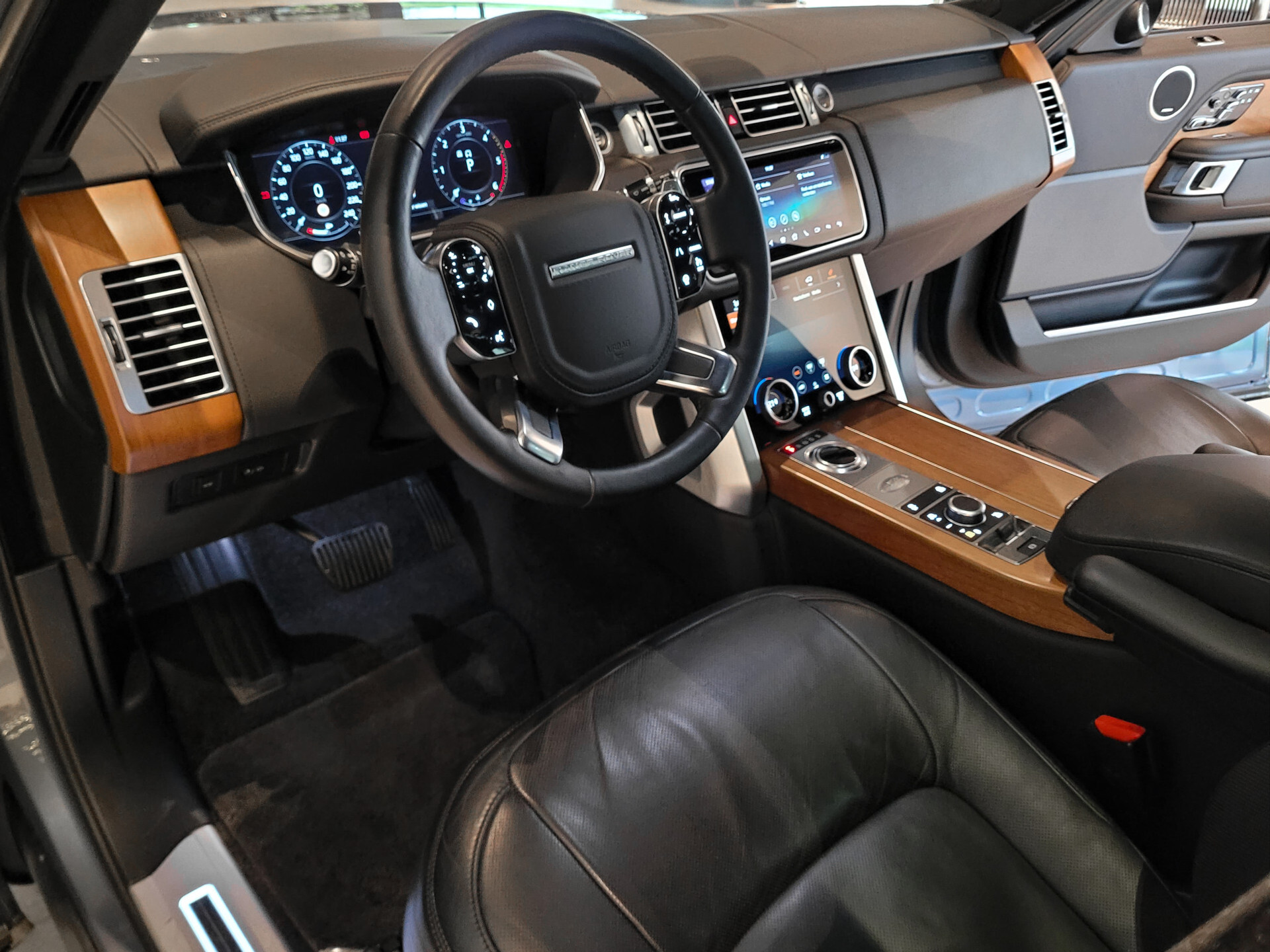 Land Rover Range Rover 4.4 SDV8 Autobiography SVO|Full options|volledig historie|NL auto Foto 20