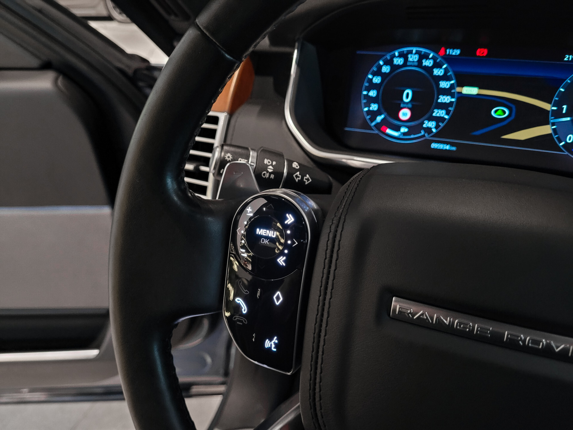 Land Rover Range Rover 4.4 SDV8 Autobiography SVO|Full options|volledig historie|NL auto Foto 22