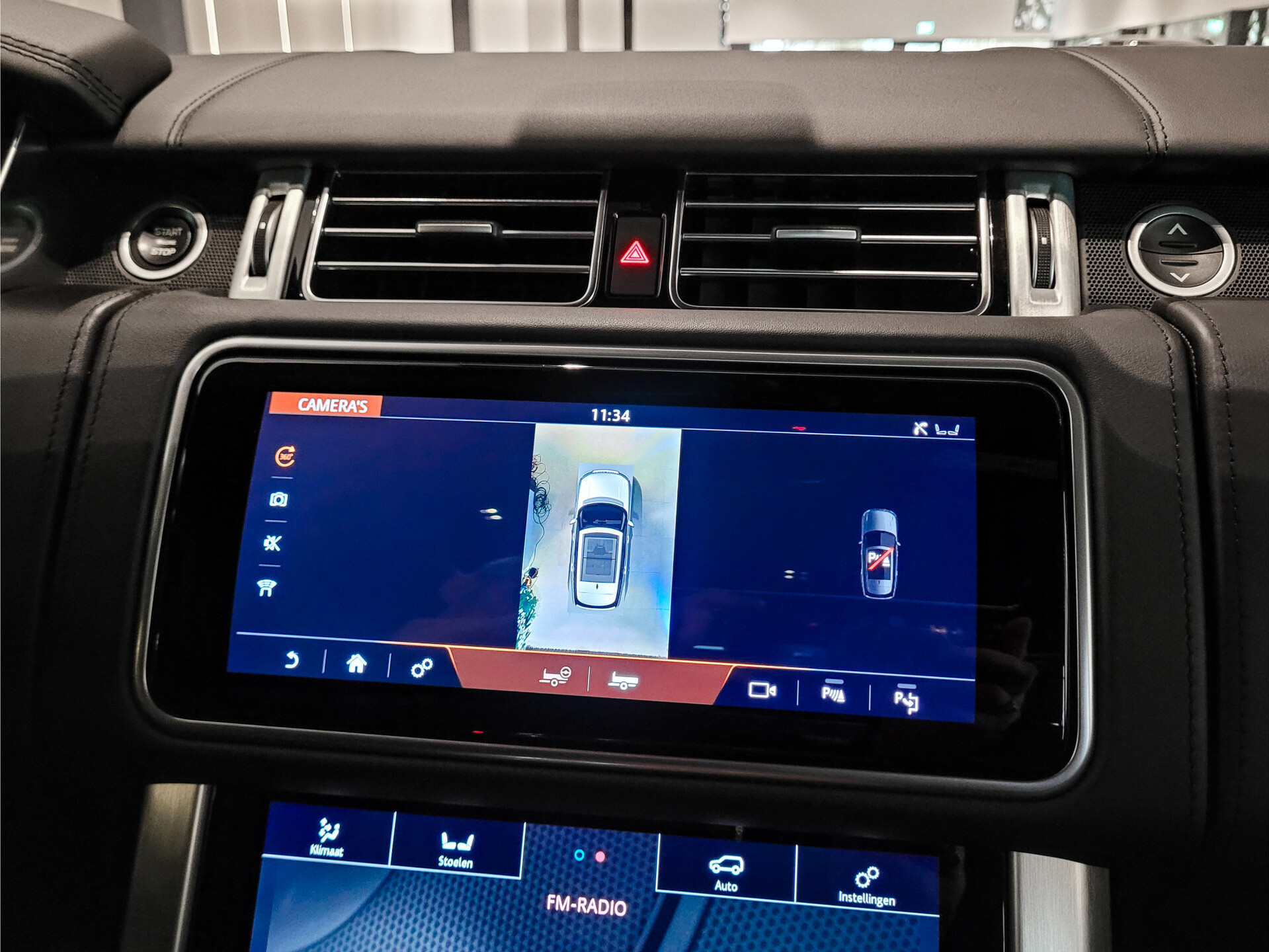 Land Rover Range Rover 4.4 SDV8 Autobiography SVO|Full options|volledig historie|NL auto Foto 23