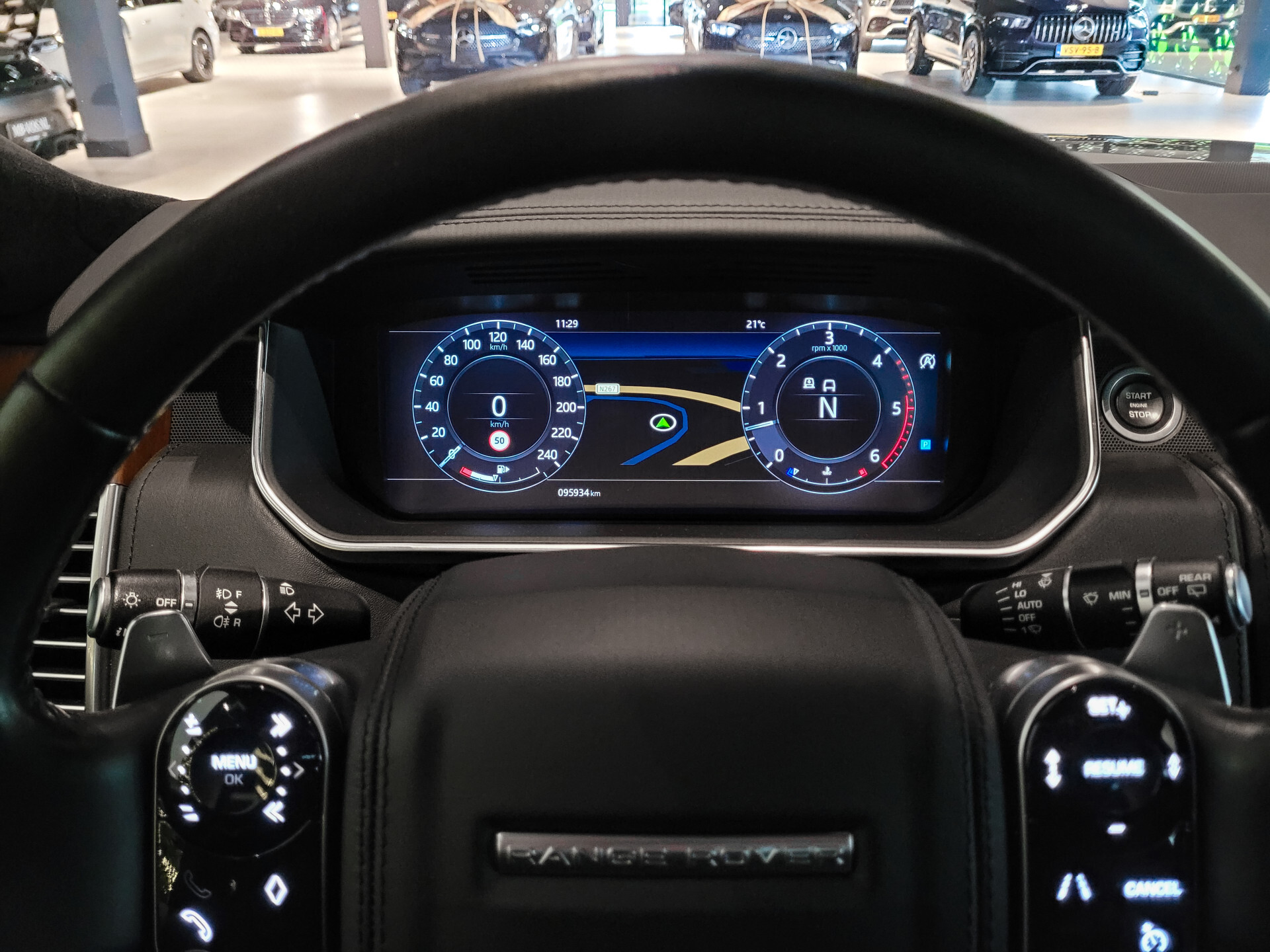 Land Rover Range Rover 4.4 SDV8 Autobiography SVO|Full options|volledig historie|NL auto Foto 24