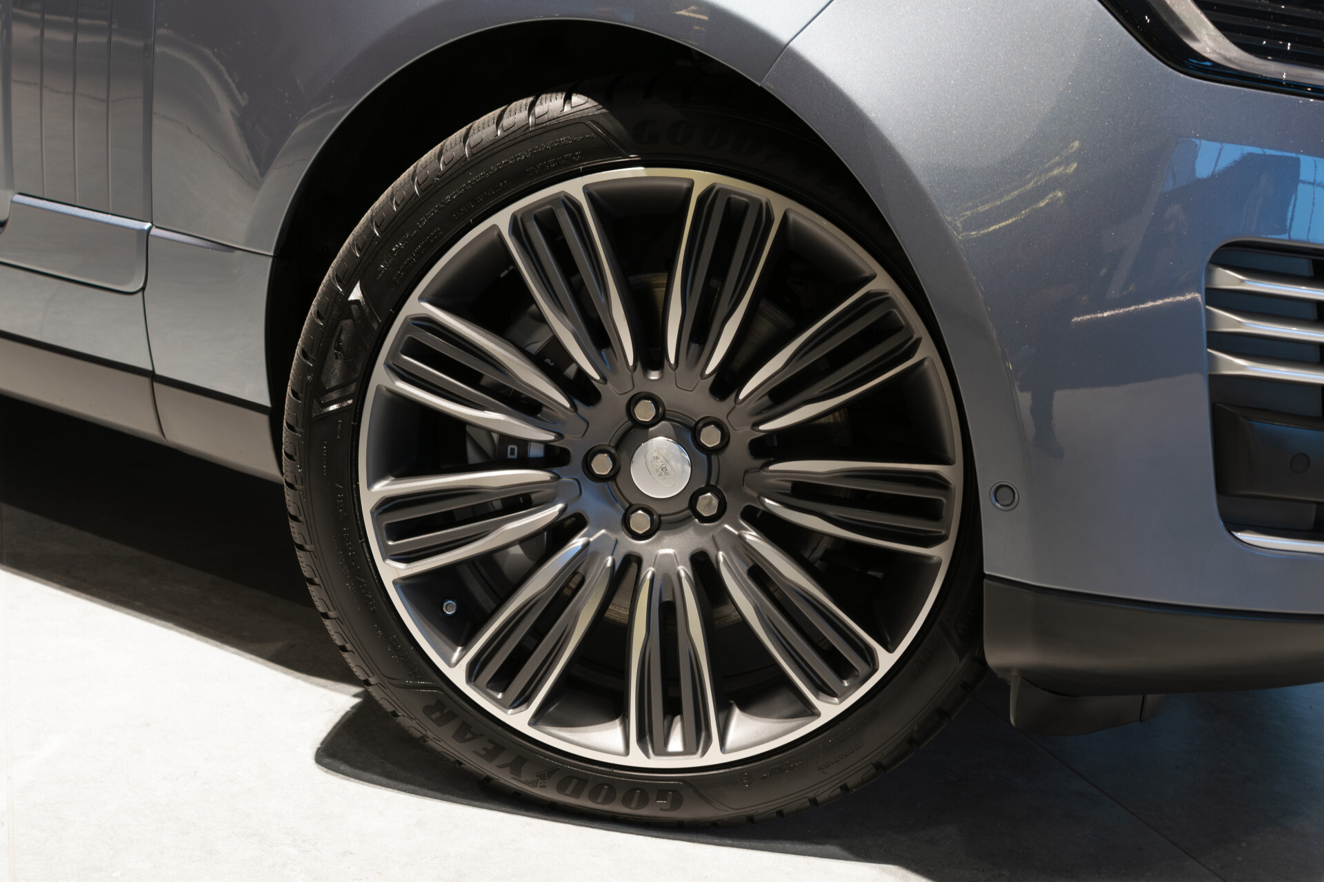 Land Rover Range Rover 4.4 SDV8 Autobiography SVO|Full options|volledig historie|NL auto Foto 47