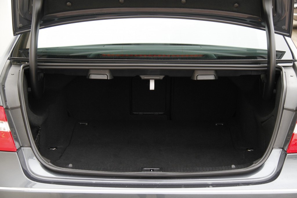 Mercedes-Benz E-Klasse 350 Cdi Avantgarde AMG/Schuifdak/Comand Aut7 Foto 14