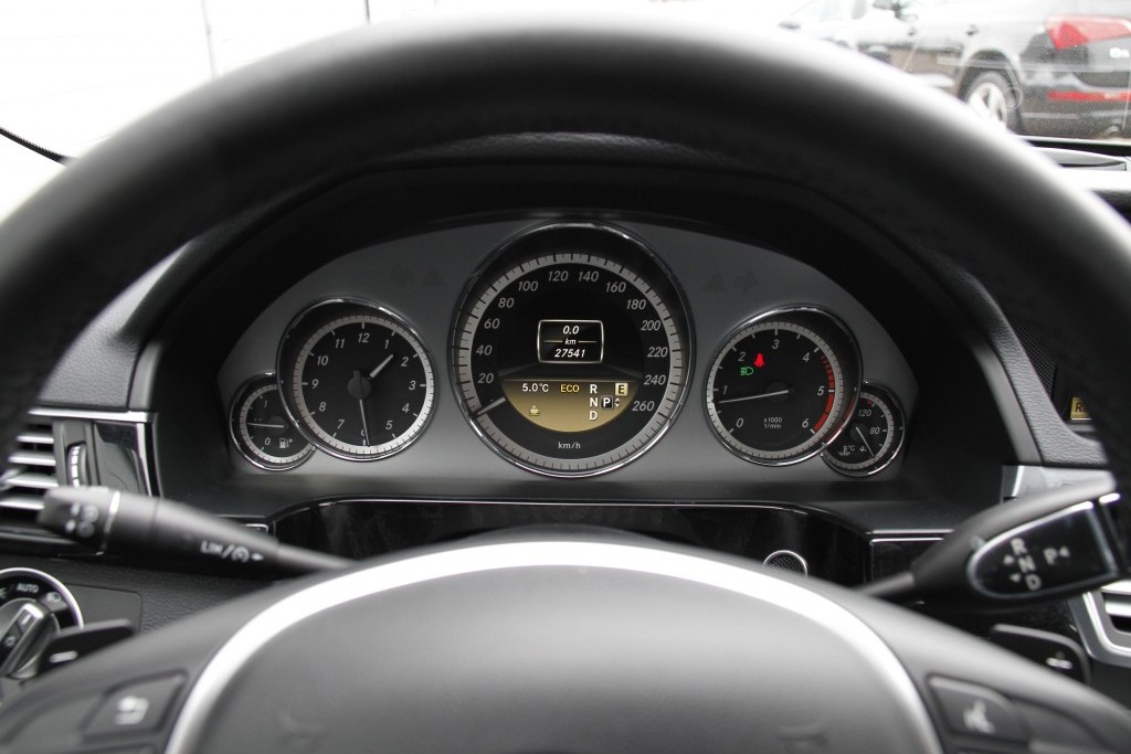 Mercedes-Benz E-Klasse 350 Cdi Avantgarde AMG/Schuifdak/Comand Aut7 Foto 7