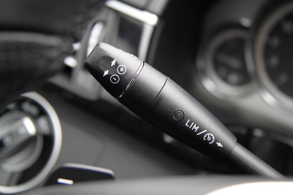 Mercedes-Benz E-Klasse 350 Cdi Avantgarde AMG/Schuifdak/Comand Aut7 Foto 8