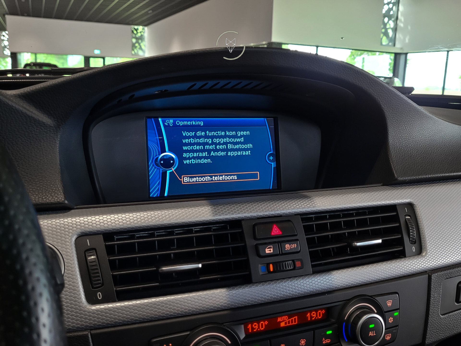 BMW 3 Serie Touring 318i M Sport Edition NL-auto|Pano|Shadowline|Trekhaak|Xenon|Aut6 Foto 13