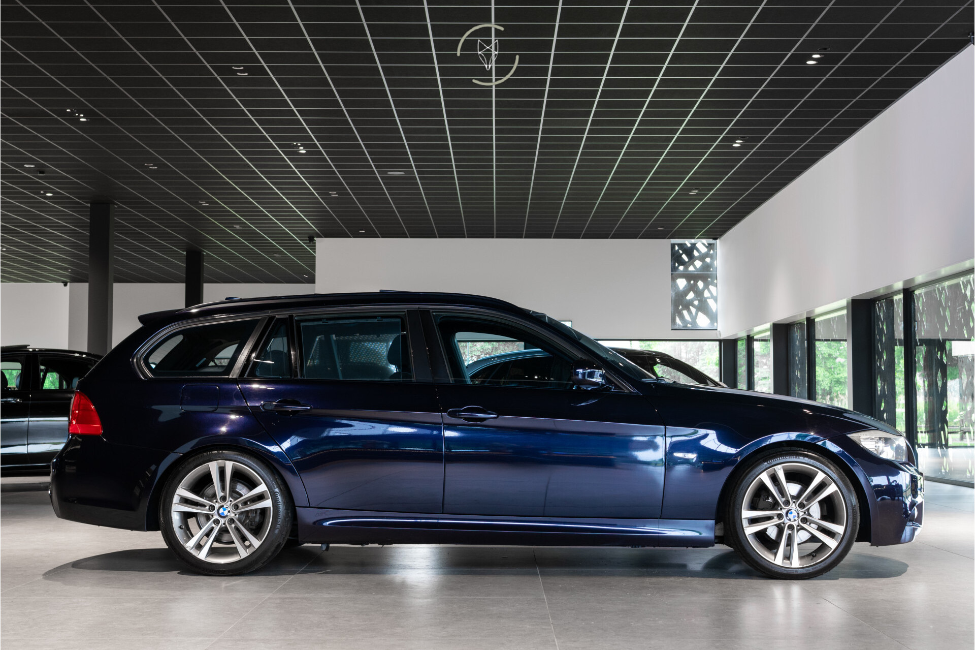 BMW 3 Serie Touring 318i M Sport Edition NL-auto|Pano|Shadowline|Trekhaak|Xenon|Aut6 Foto 3