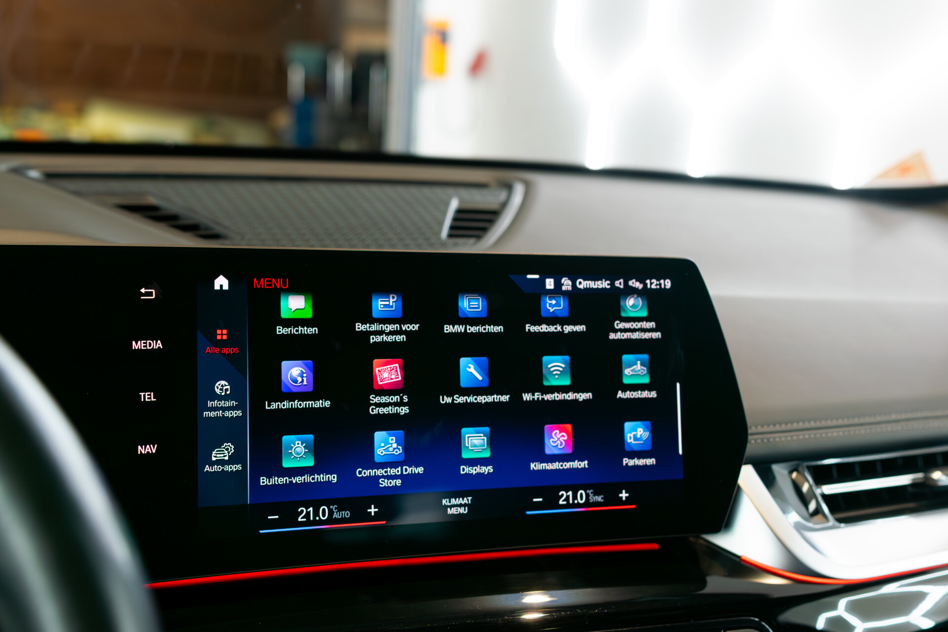 BMW iX1 xDrive30 M-sport Launch Edition 67 kWh Pano|Harman-Kardon|Massage|Incl. BTW Foto 35