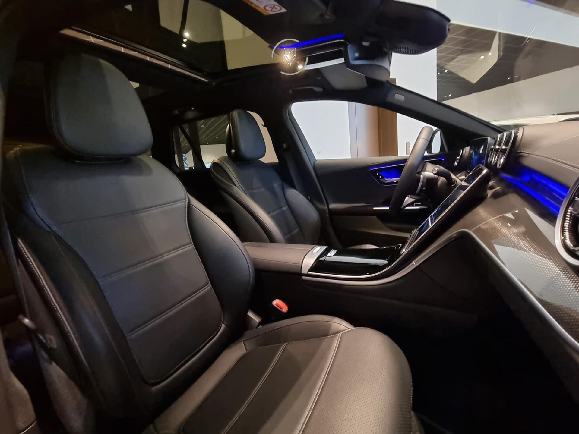 Mercedes-Benz C-Klasse Estate 300 AMG Night Massage|ACC|Keyless|Pano|Soundsysteem|LED|19" Foto 3