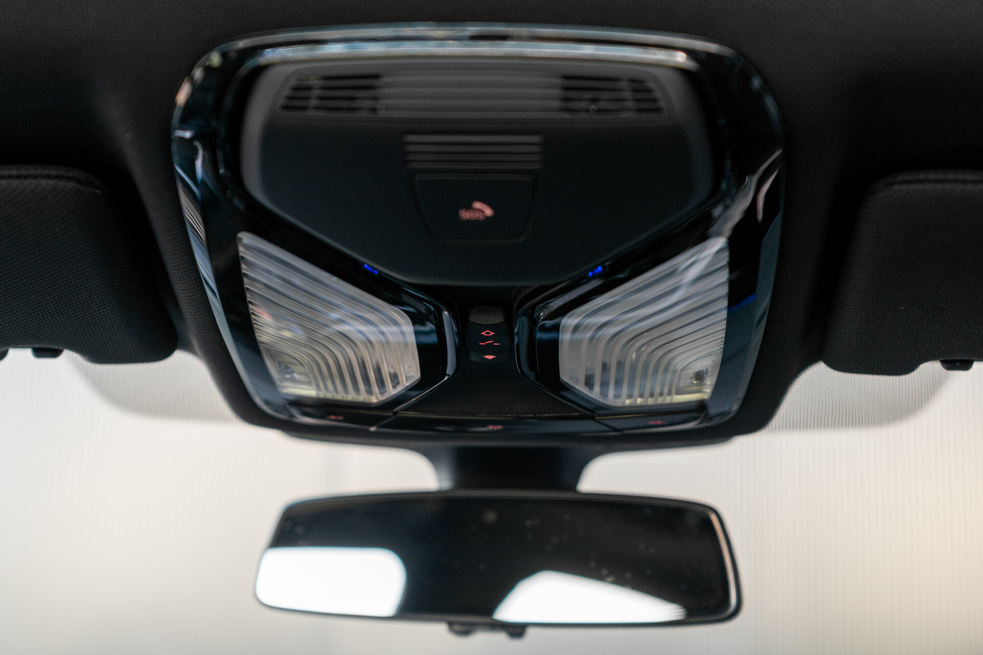 BMW 5 Serie 530i M-sport High Executive|ACC|Keyless|Pano Foto 42